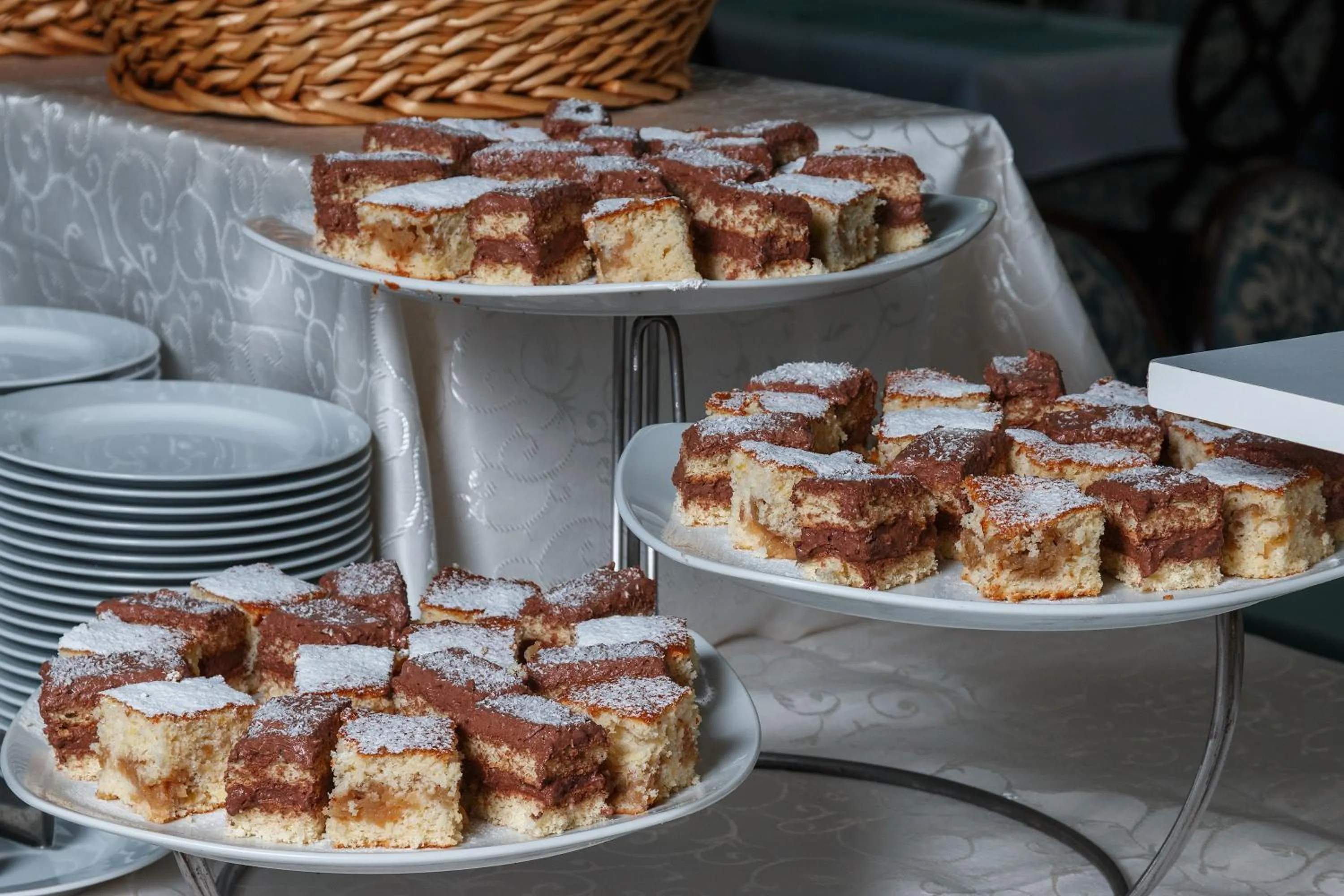 Restaurant/places to eat in Hotel 2D Resort and Spa