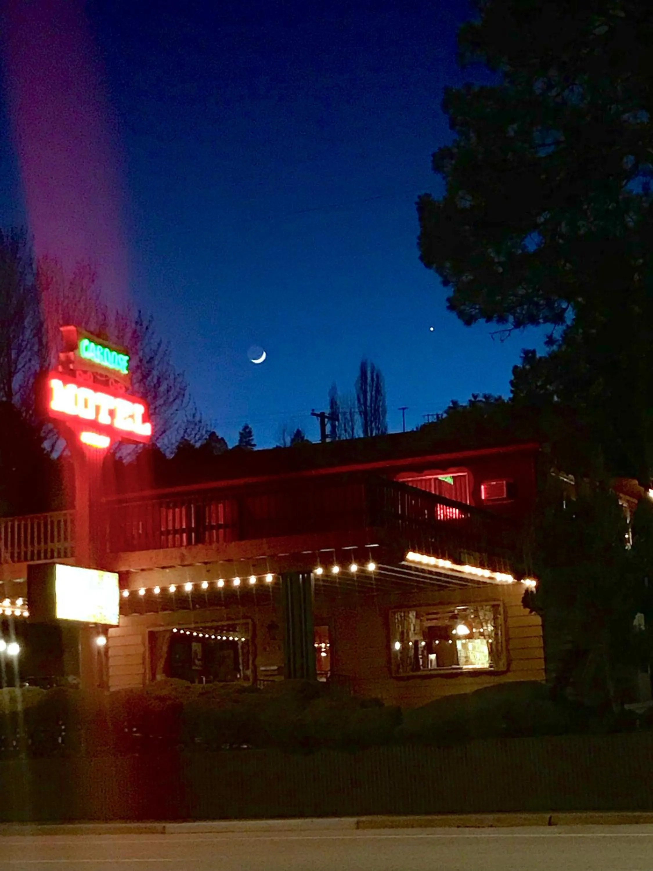 Caboose Motel & Gift Shop