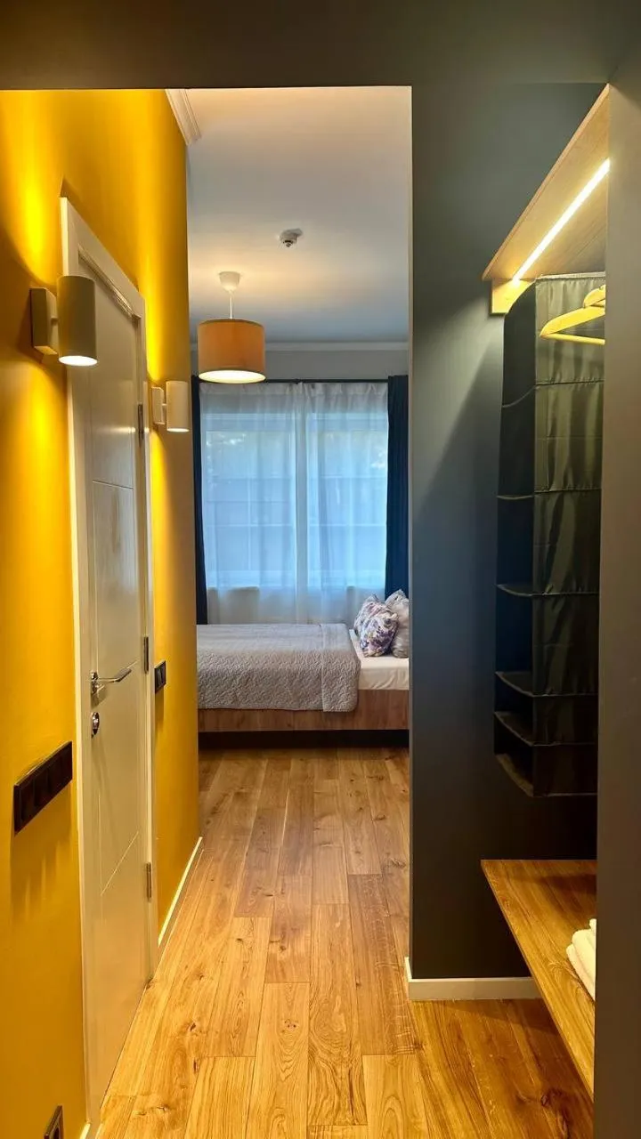 Photo of the whole room, Bed in Laguna House