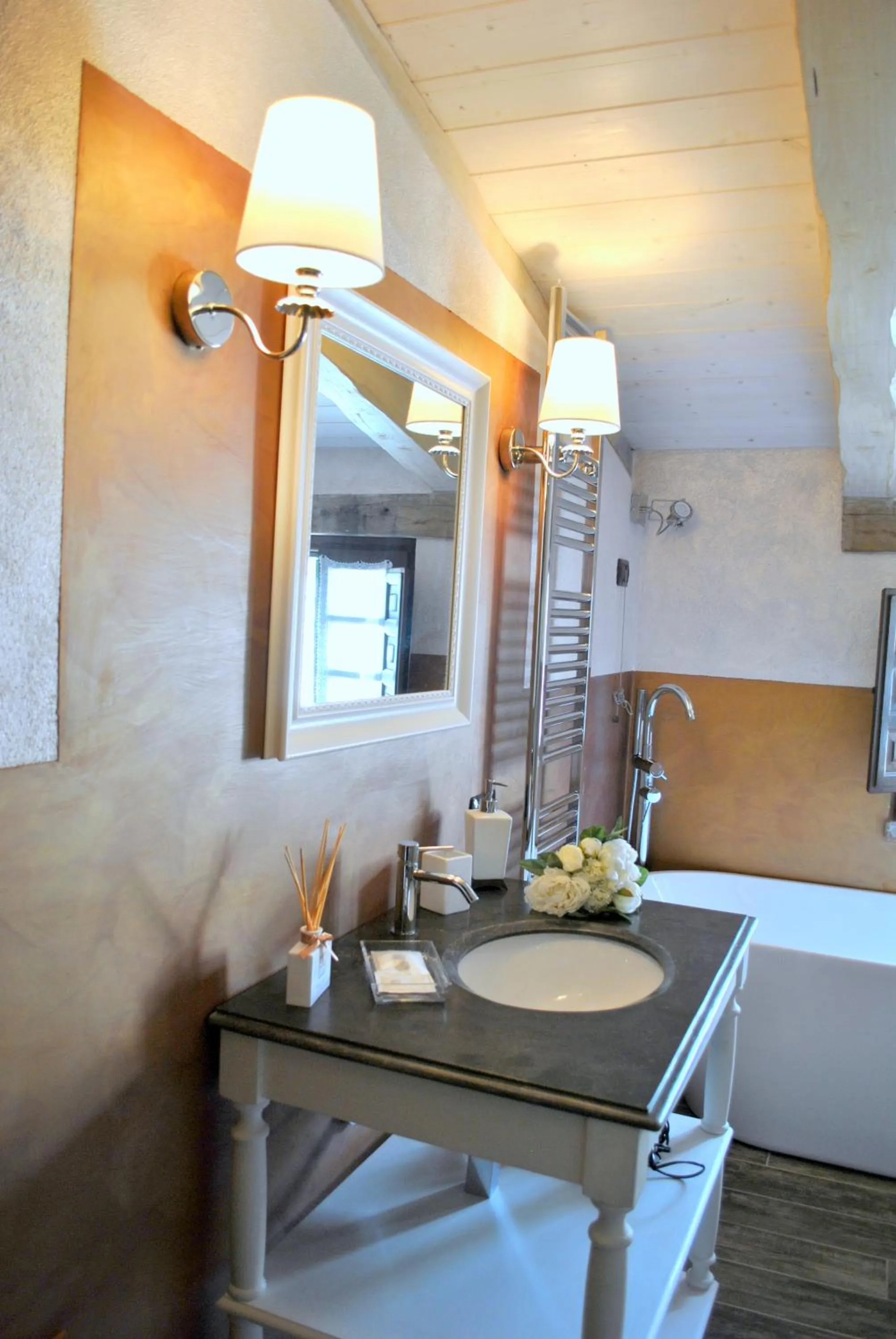 Bathroom in Antica Locanda Lunetta