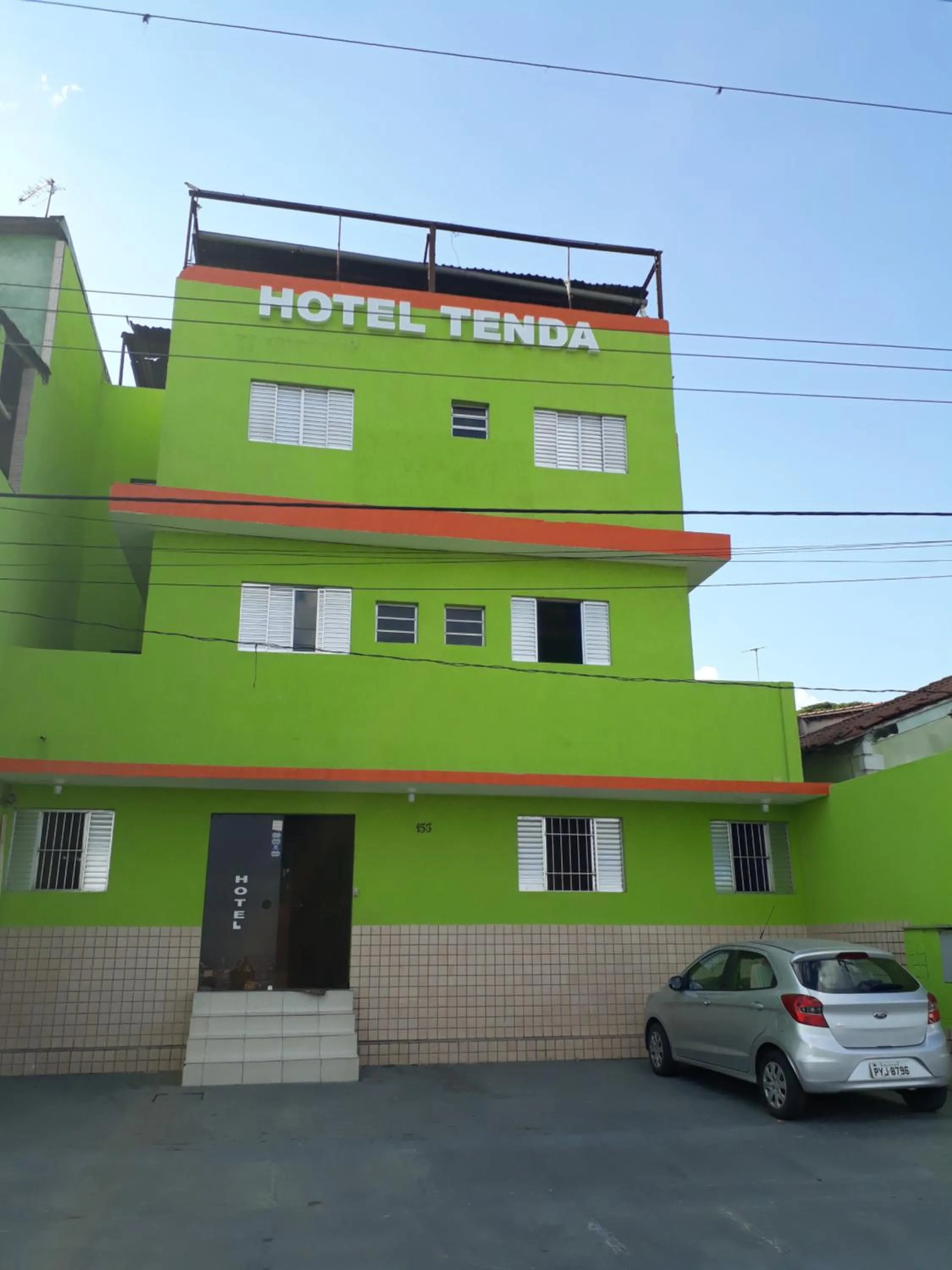 Facade/entrance in Hotel tenda 1