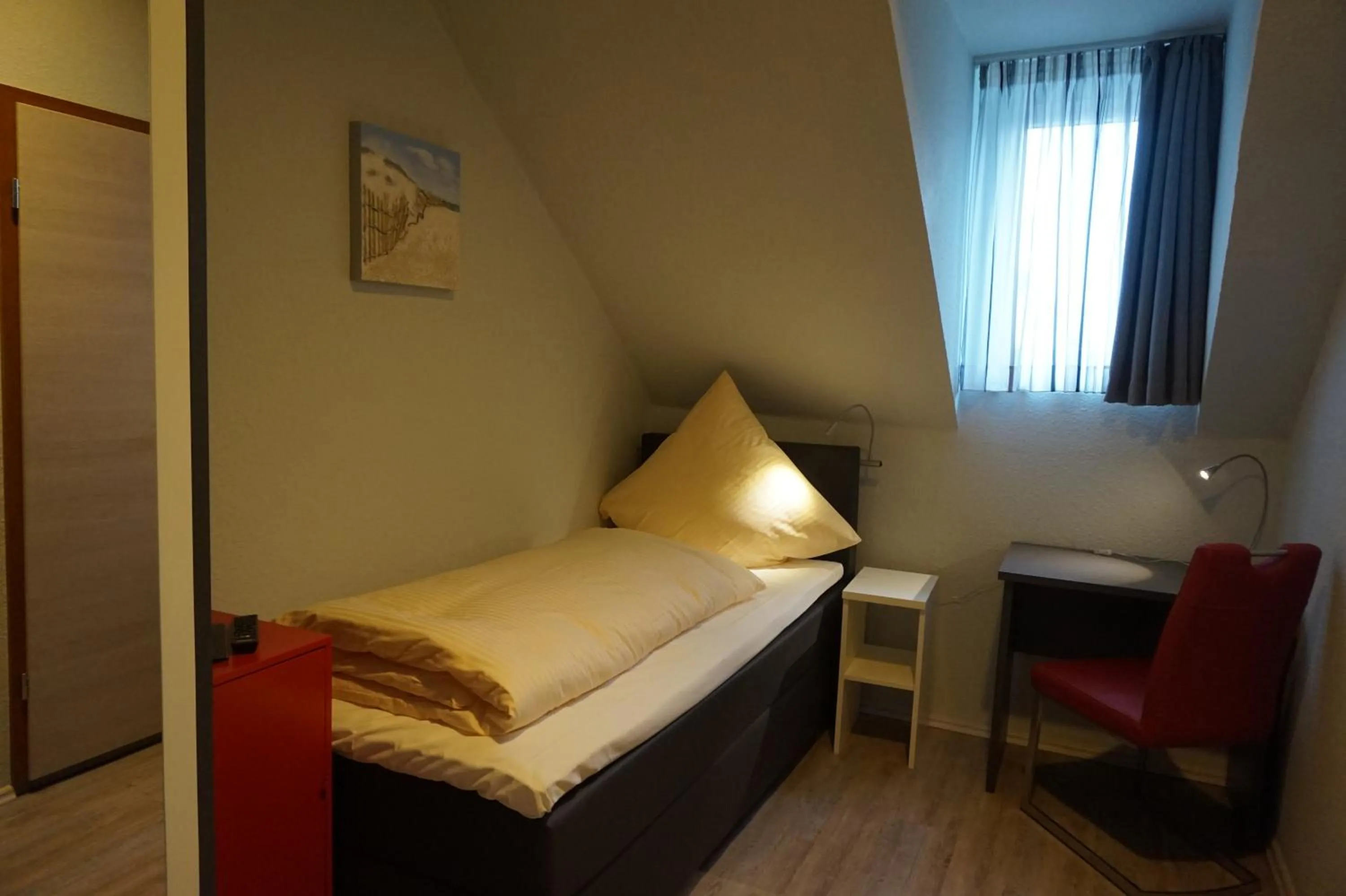 Photo of the whole room, Bed in Hotel-Restaurant Große-Wilde