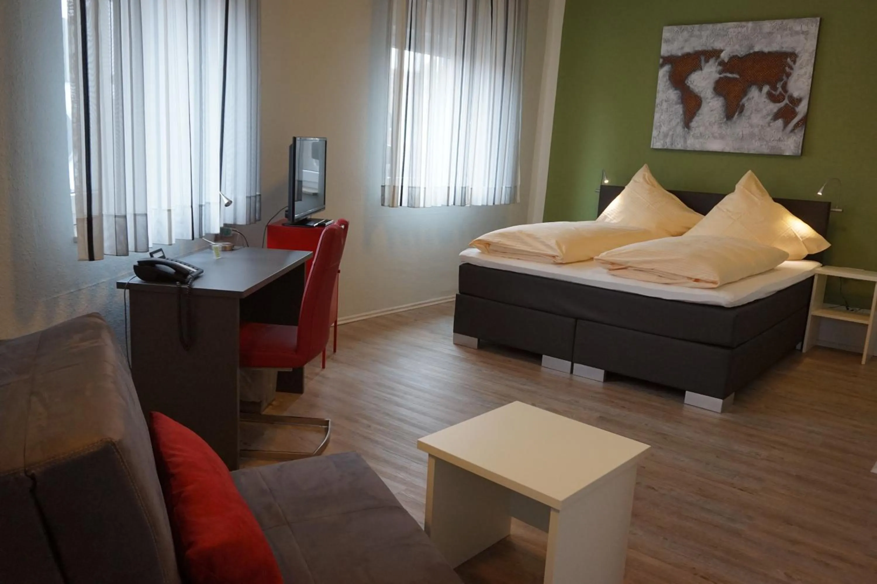 Photo of the whole room, Bed in Hotel-Restaurant Große-Wilde