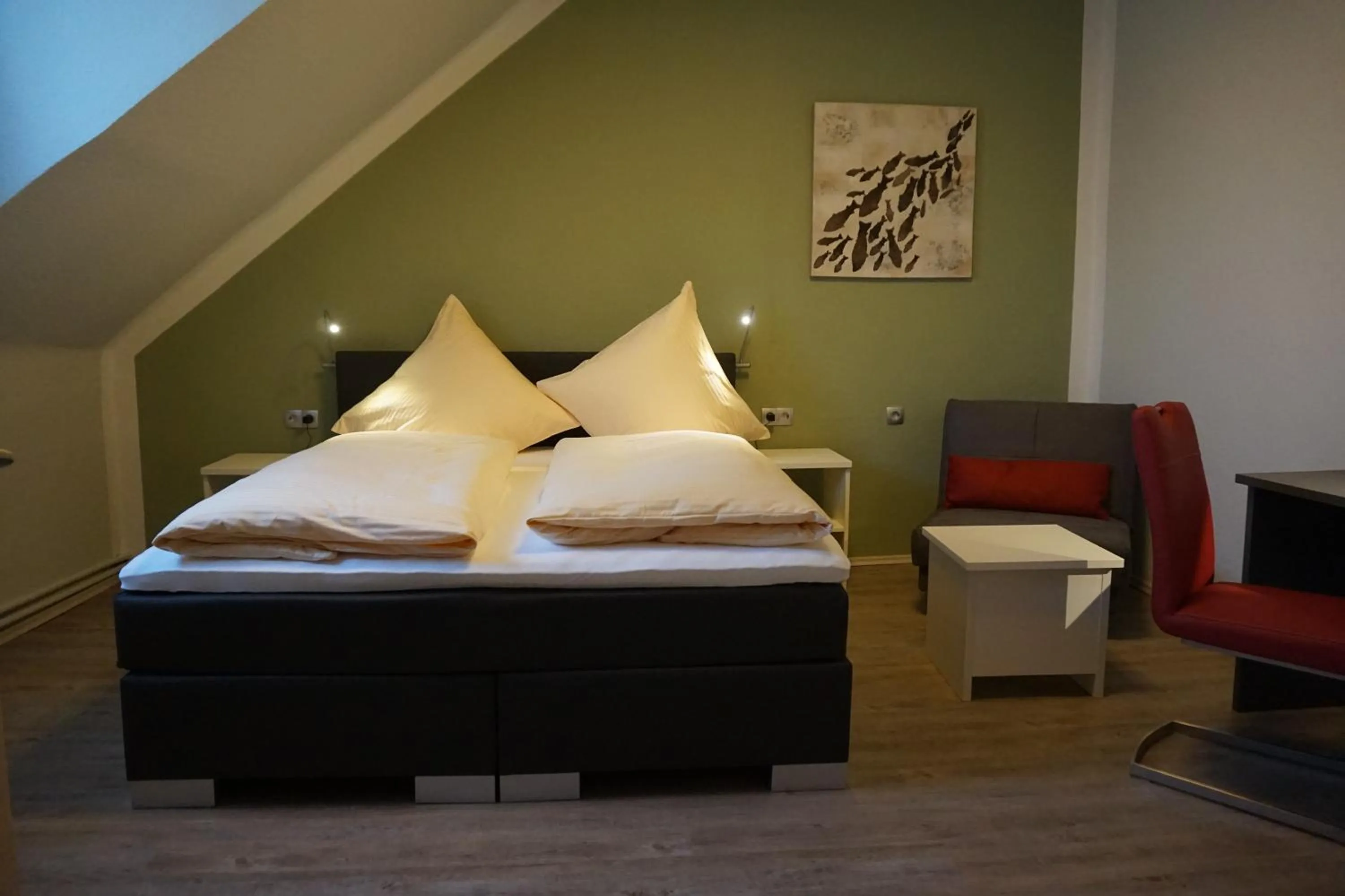 Photo of the whole room, Bed in Hotel-Restaurant Große-Wilde