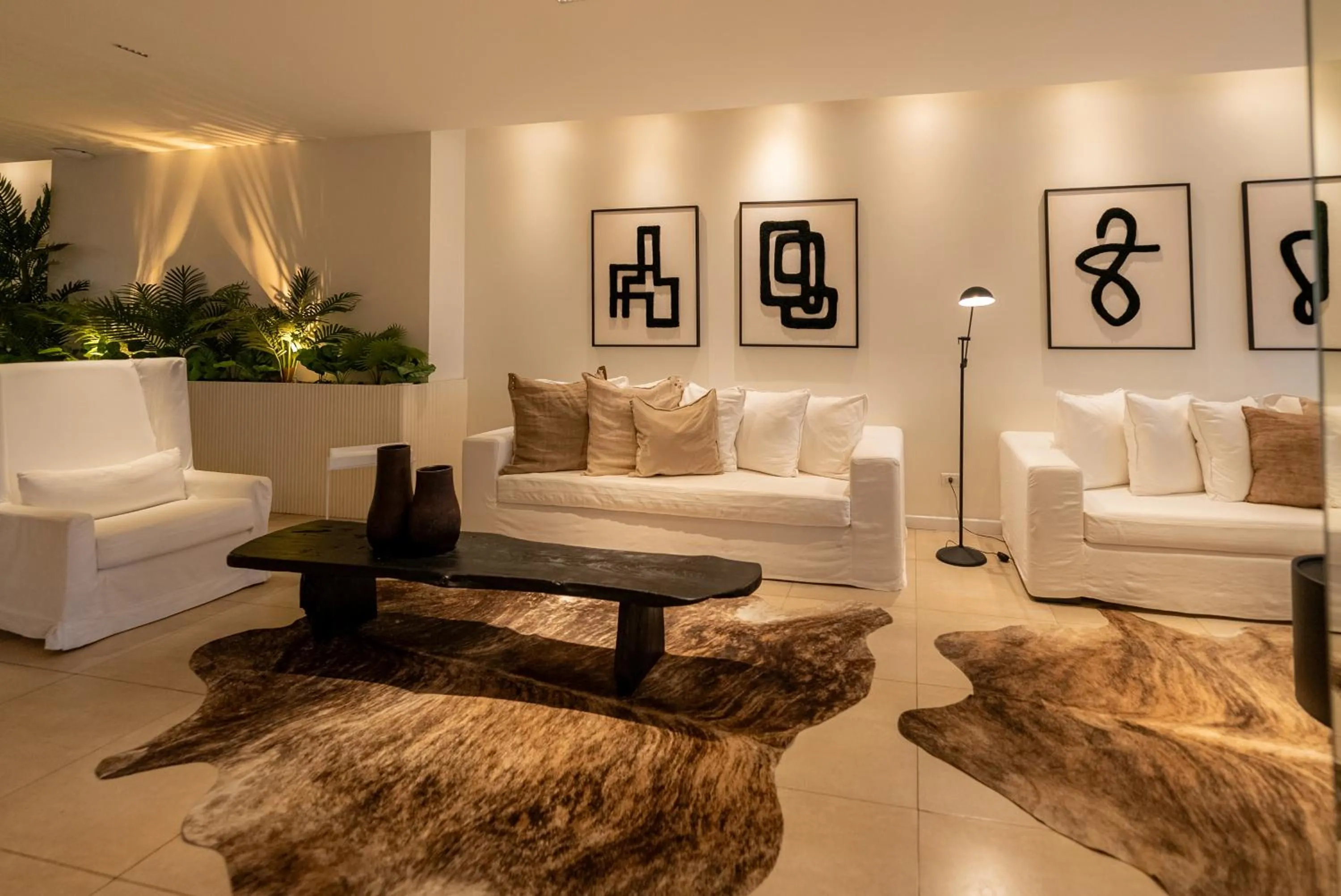 Lobby or reception in Sennac Hotel