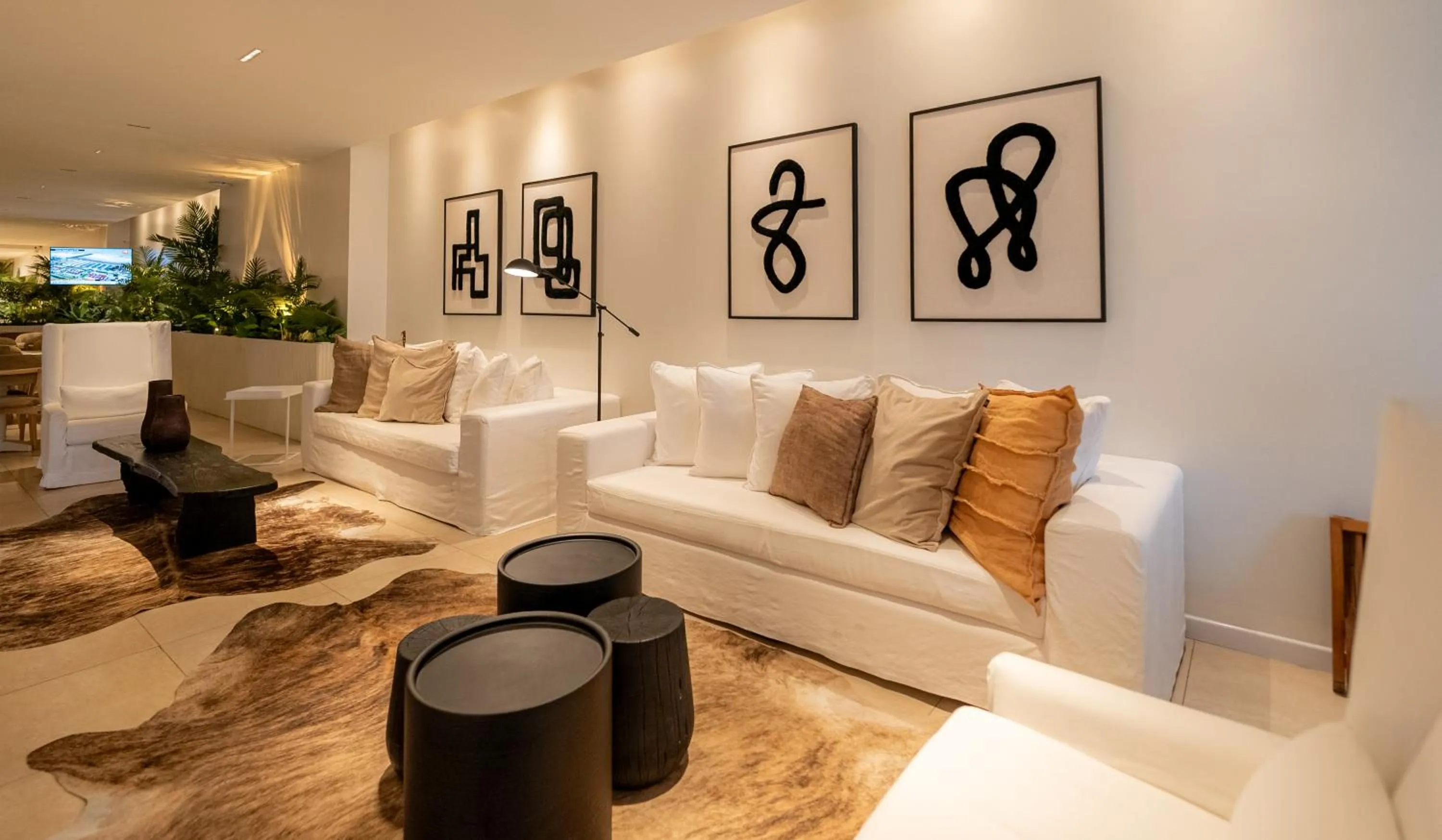 Lobby or reception in Sennac Hotel