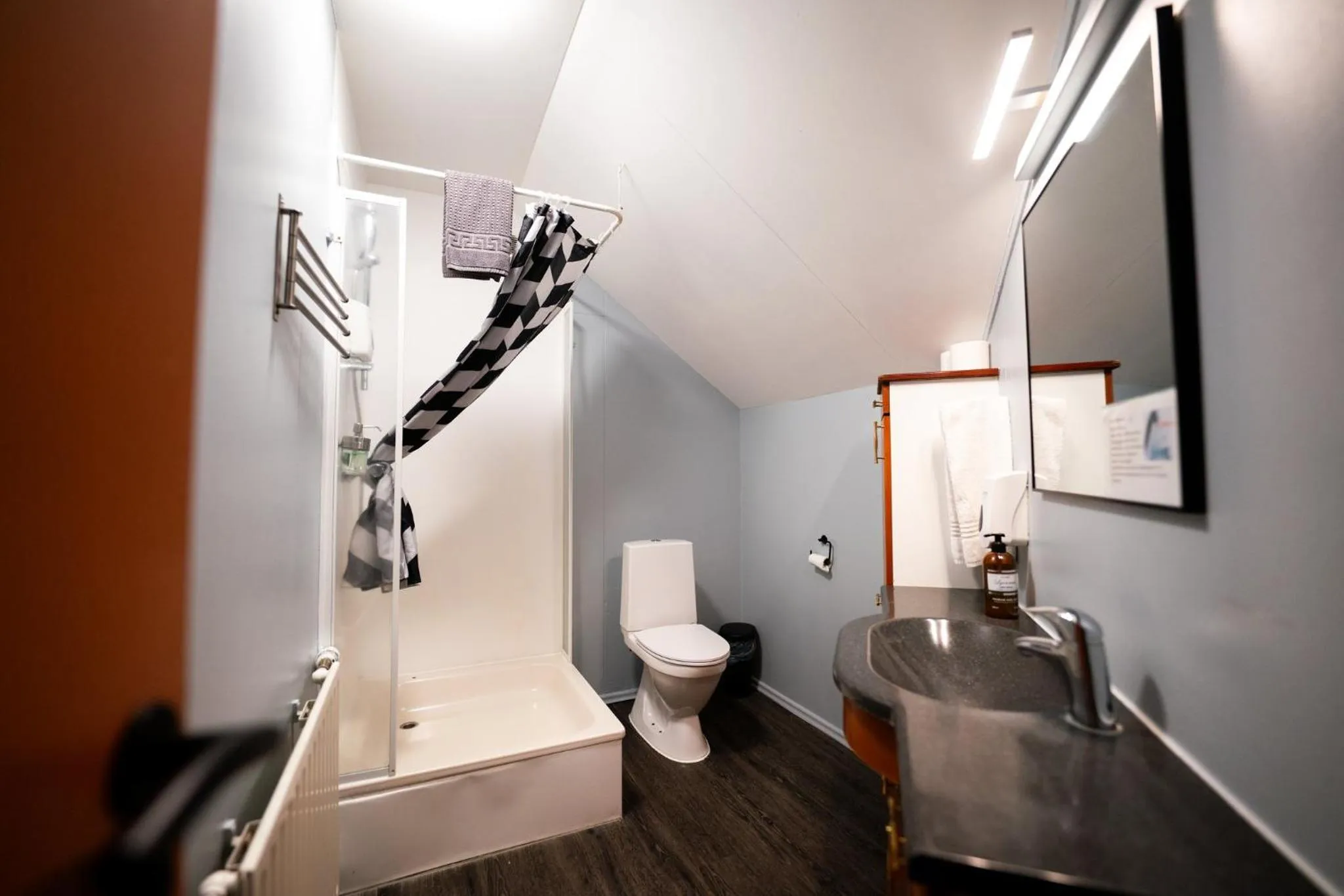 Bathroom in Hotel Hafnarfjall