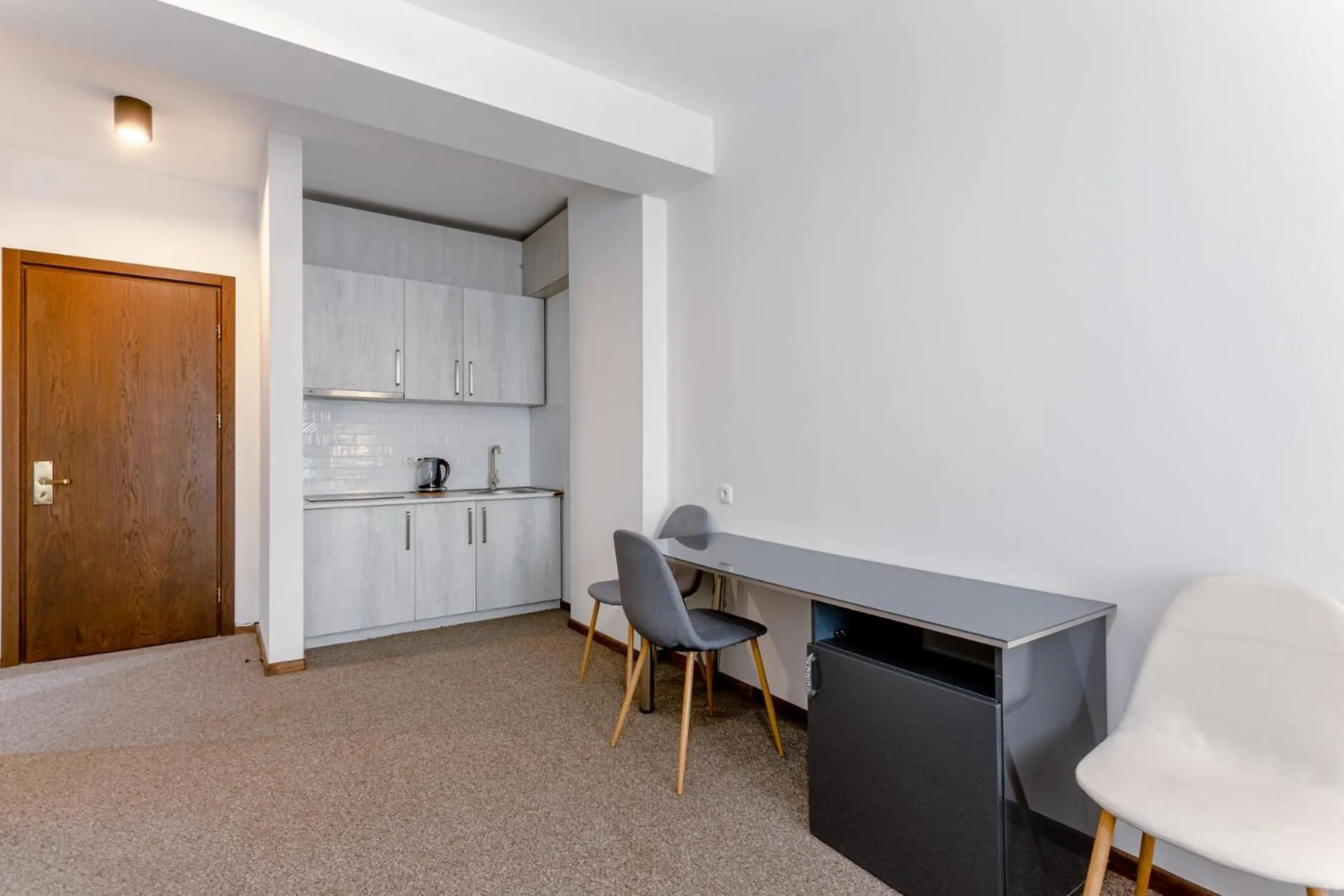 Kitchen or kitchenette in AuRoom Bakuriani Resort