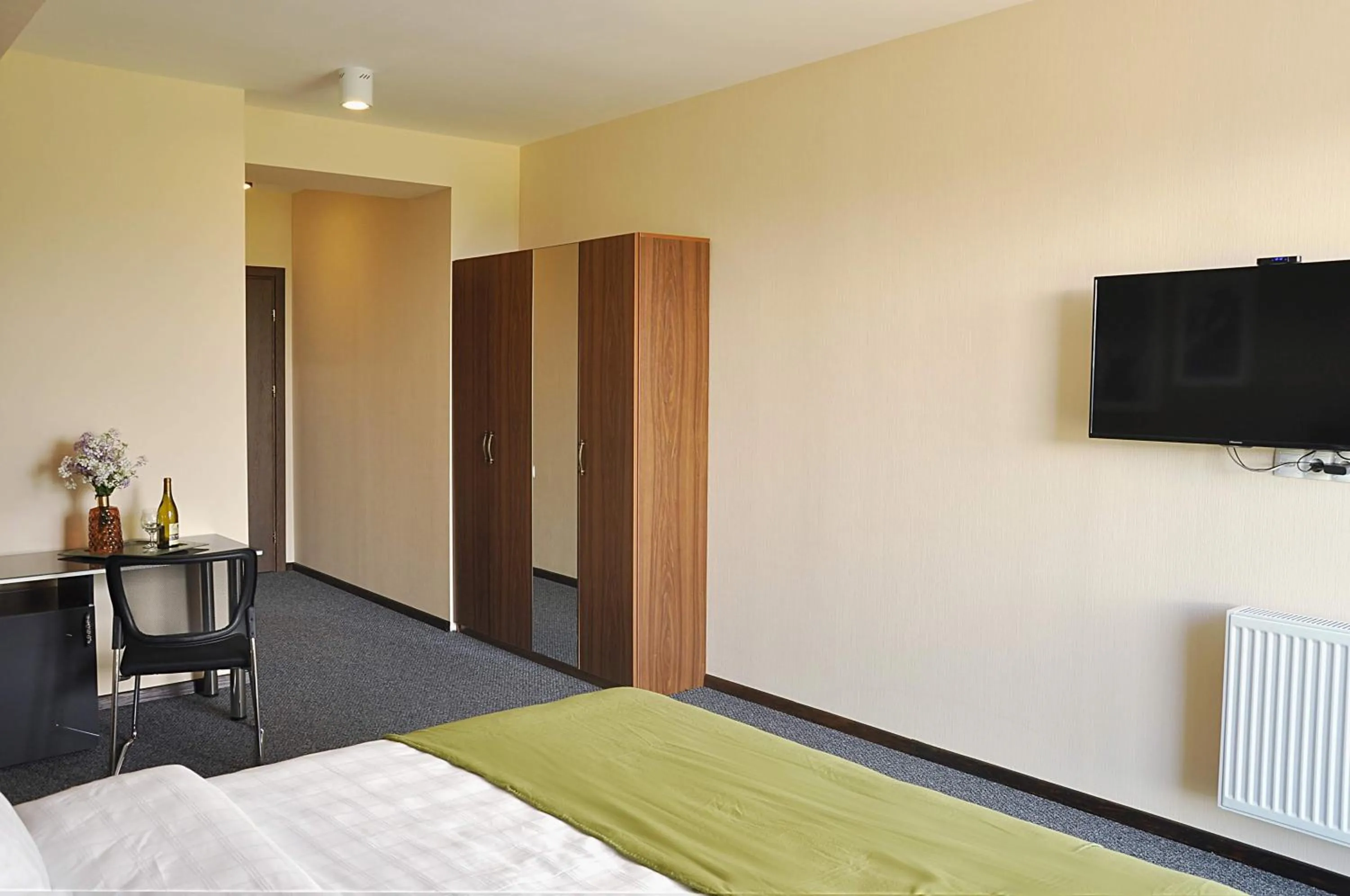 Photo of the whole room, Bed in AuRoom Bakuriani Resort