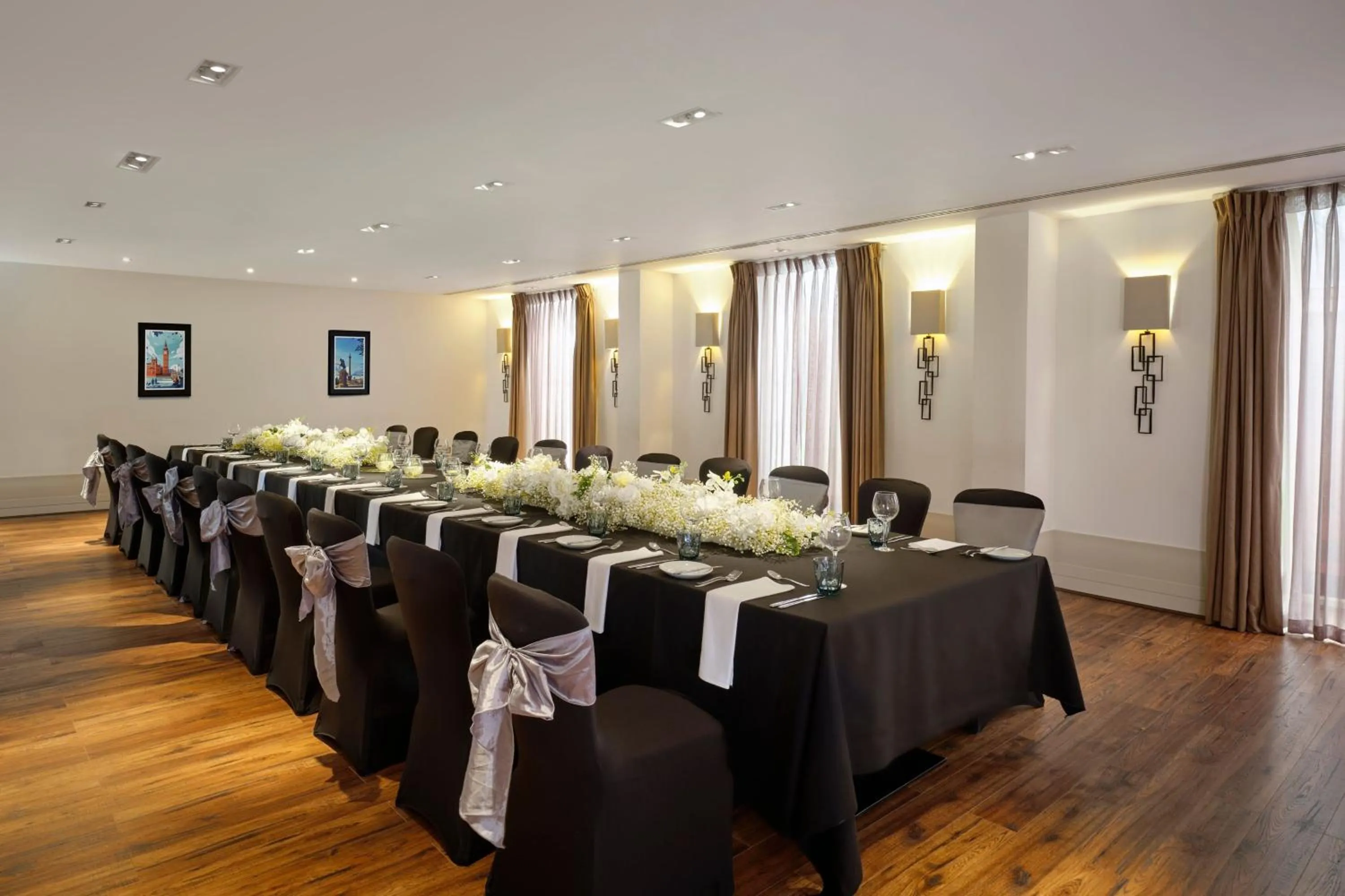 Meeting/conference room in Sheraton Heathrow Hotel