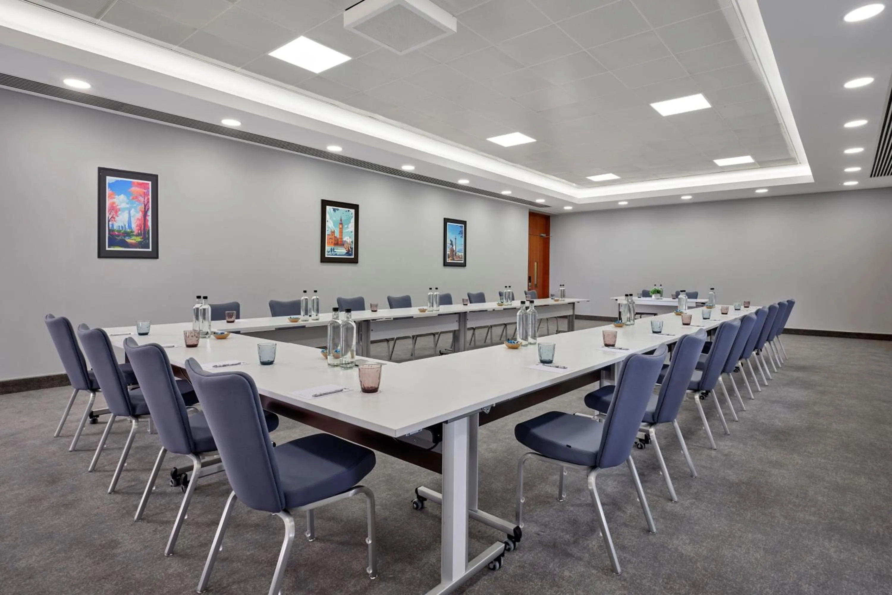 Meeting/conference room in Sheraton Heathrow Hotel