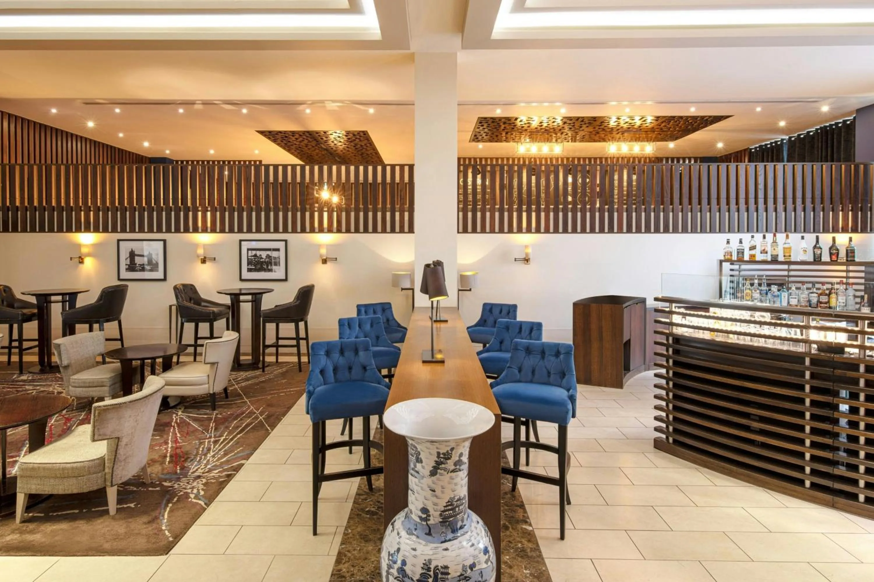 Lobby or reception in Sheraton Heathrow Hotel