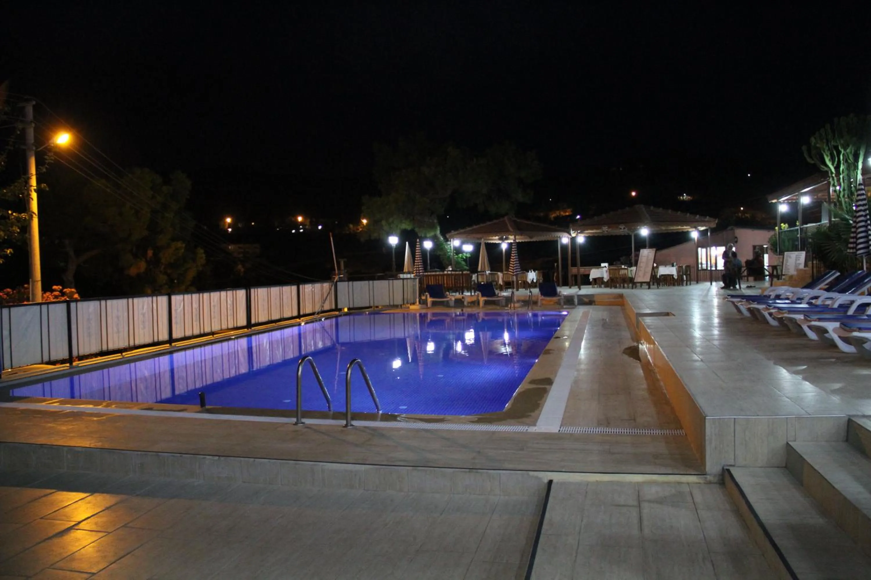 Swimming pool in Apollon Hotel