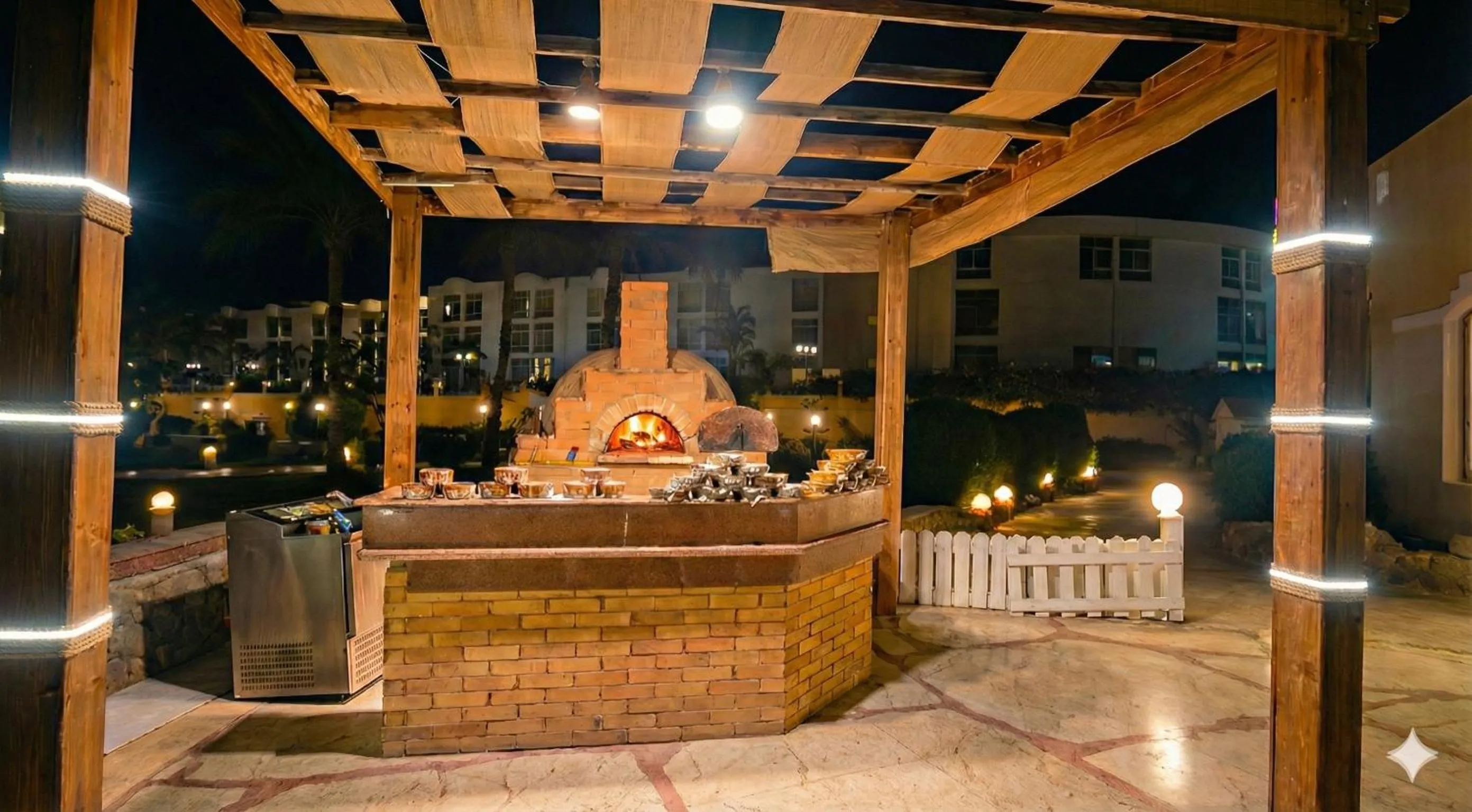 Restaurant/places to eat in Regency Plaza Aqua Park and Spa Resort