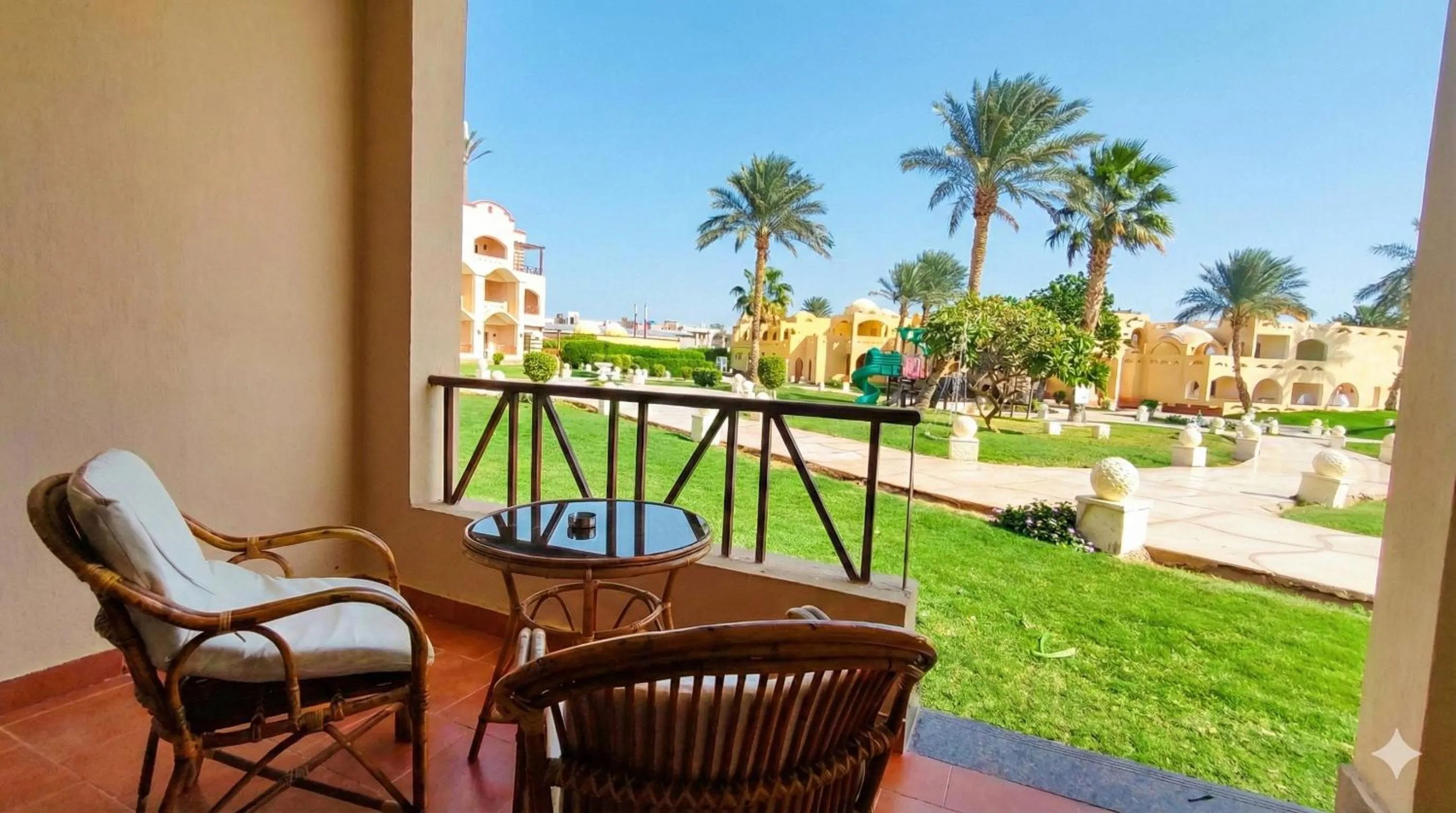 Day in Regency Plaza Aqua Park and Spa Resort