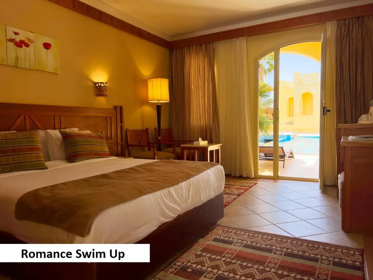 Romance Swim Up Room 16+ - single occupancy in Regency Plaza Aqua Park and Spa Resort