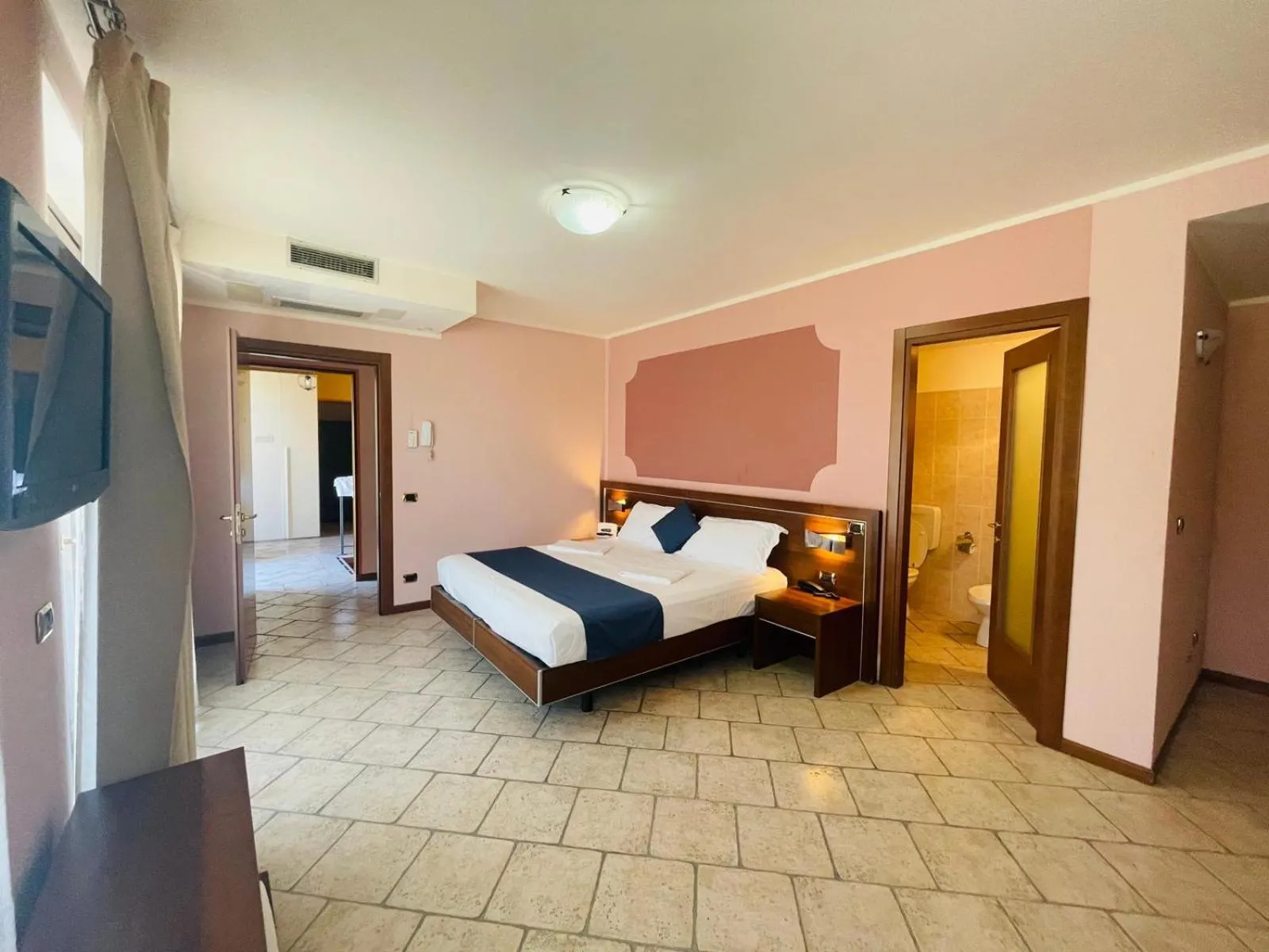 Bedroom in Hotel Grotto Bagat