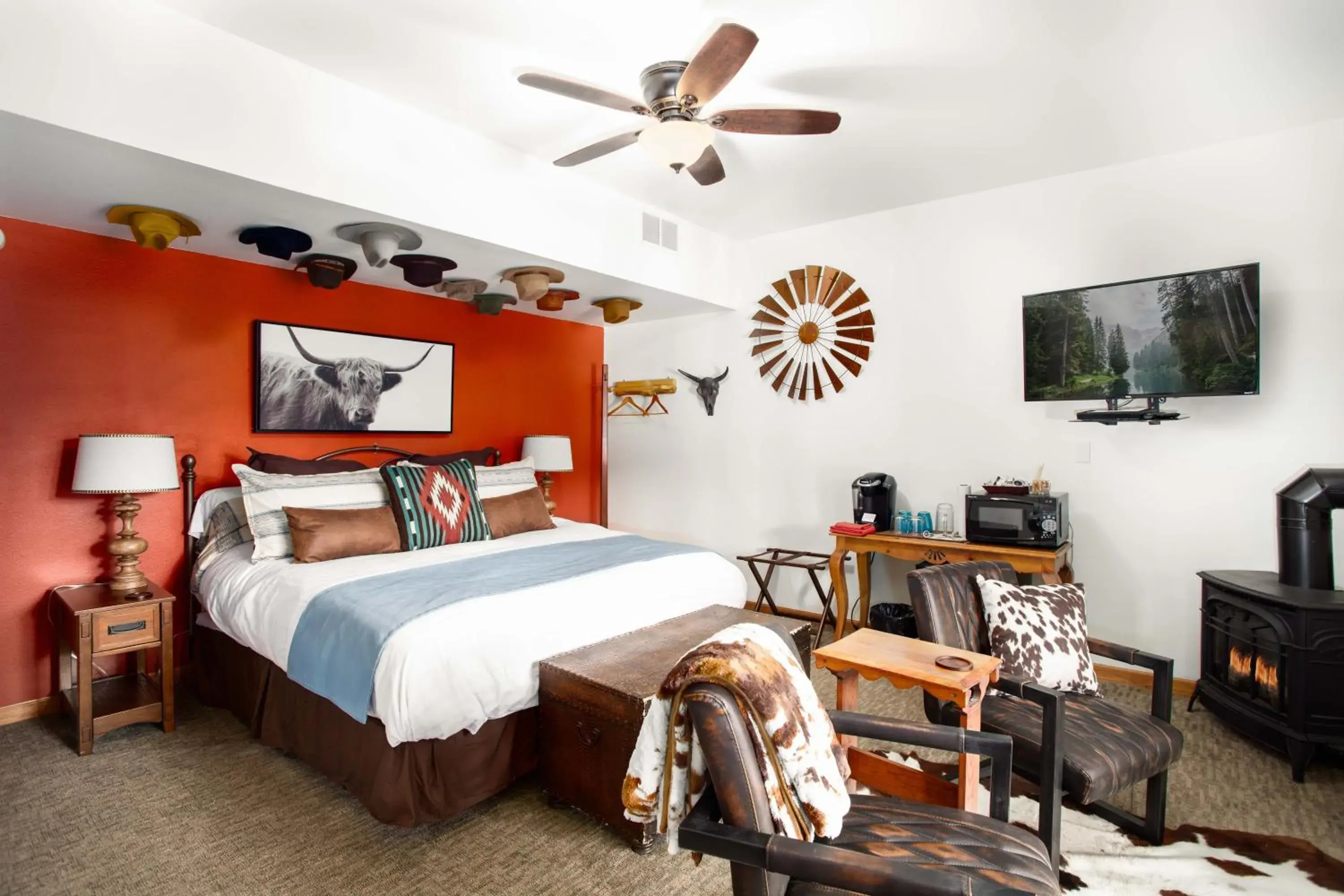 Rio Grande Suite on the River (Located on Icicle Road, 1.5 miles from the Obertal Inn and 1.5 miles from downtown Leavenworth) in Obertal Inn Rio Grande Suite on the River (Located on Icicle Road, 1.5 miles from the Obertal Inn and 1.5 miles from downtown Leavenworth) in Obertal Inn