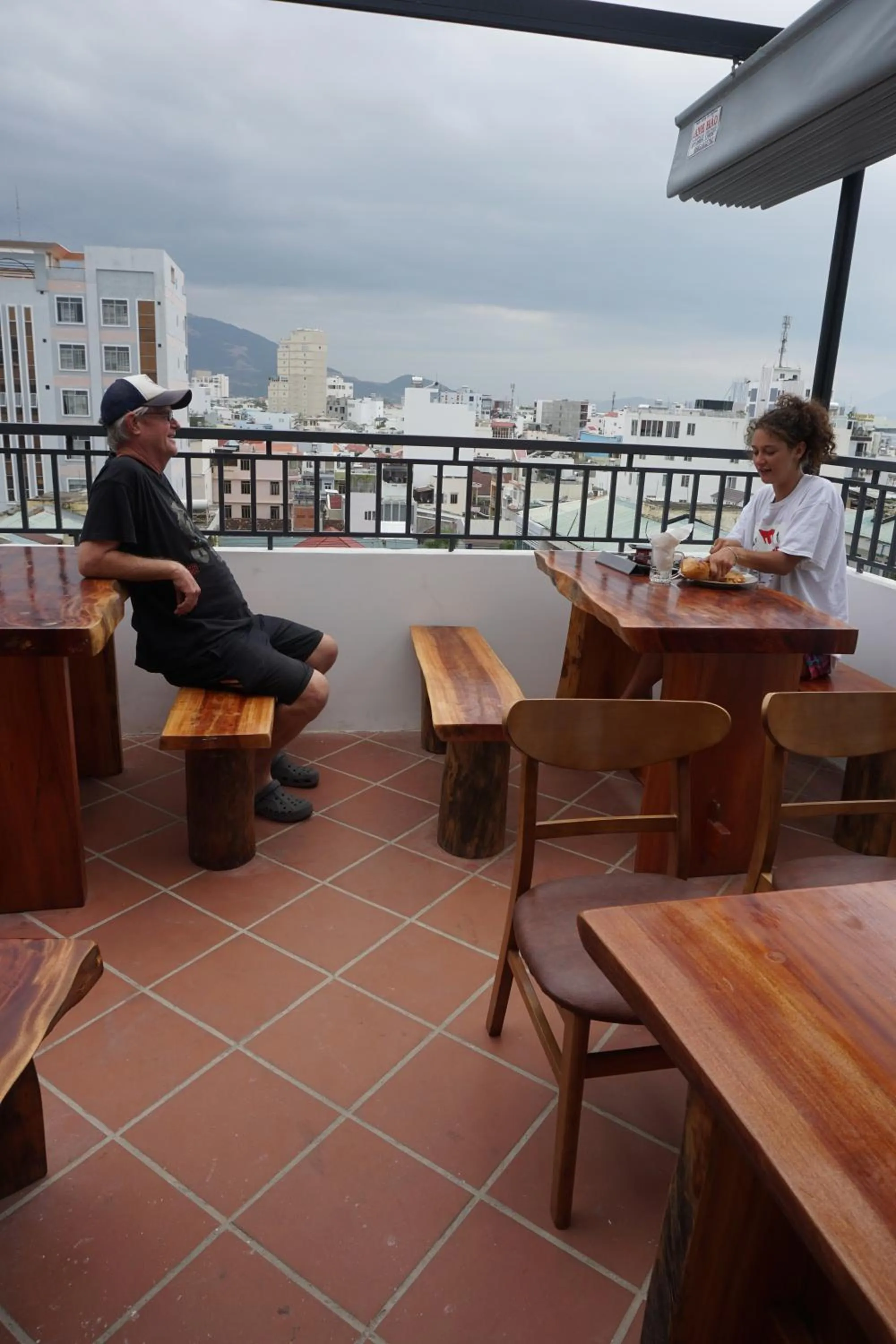Breakfast in Bondi Backpackers Nhatrang