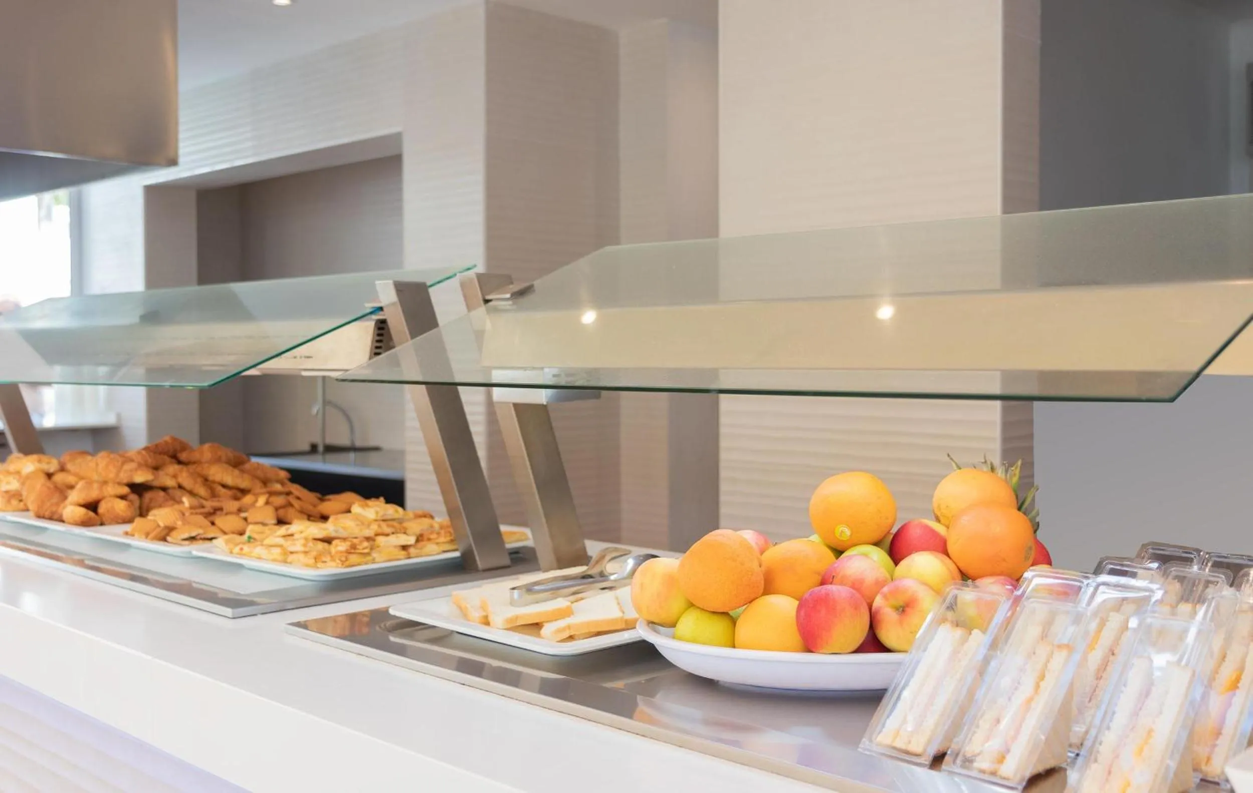 Meals in Hotel Palia Puerto del Sol 3 Sup