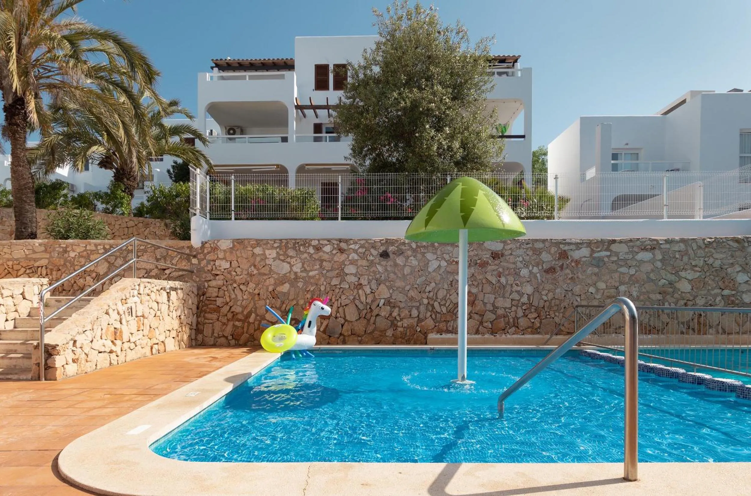 Swimming pool in Hotel Palia Puerto del Sol 3 Sup