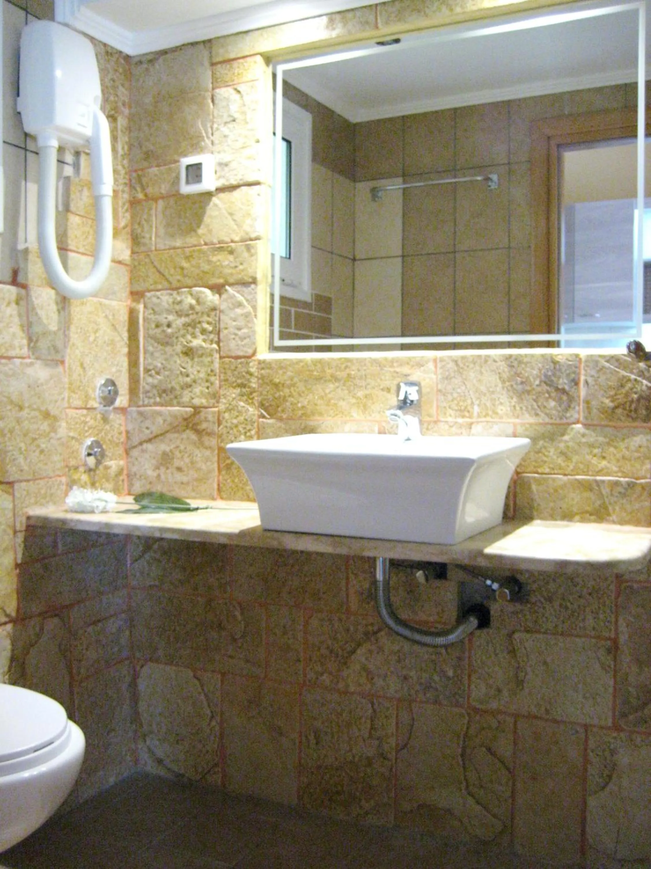 Decorative detail in Corfu Pearl