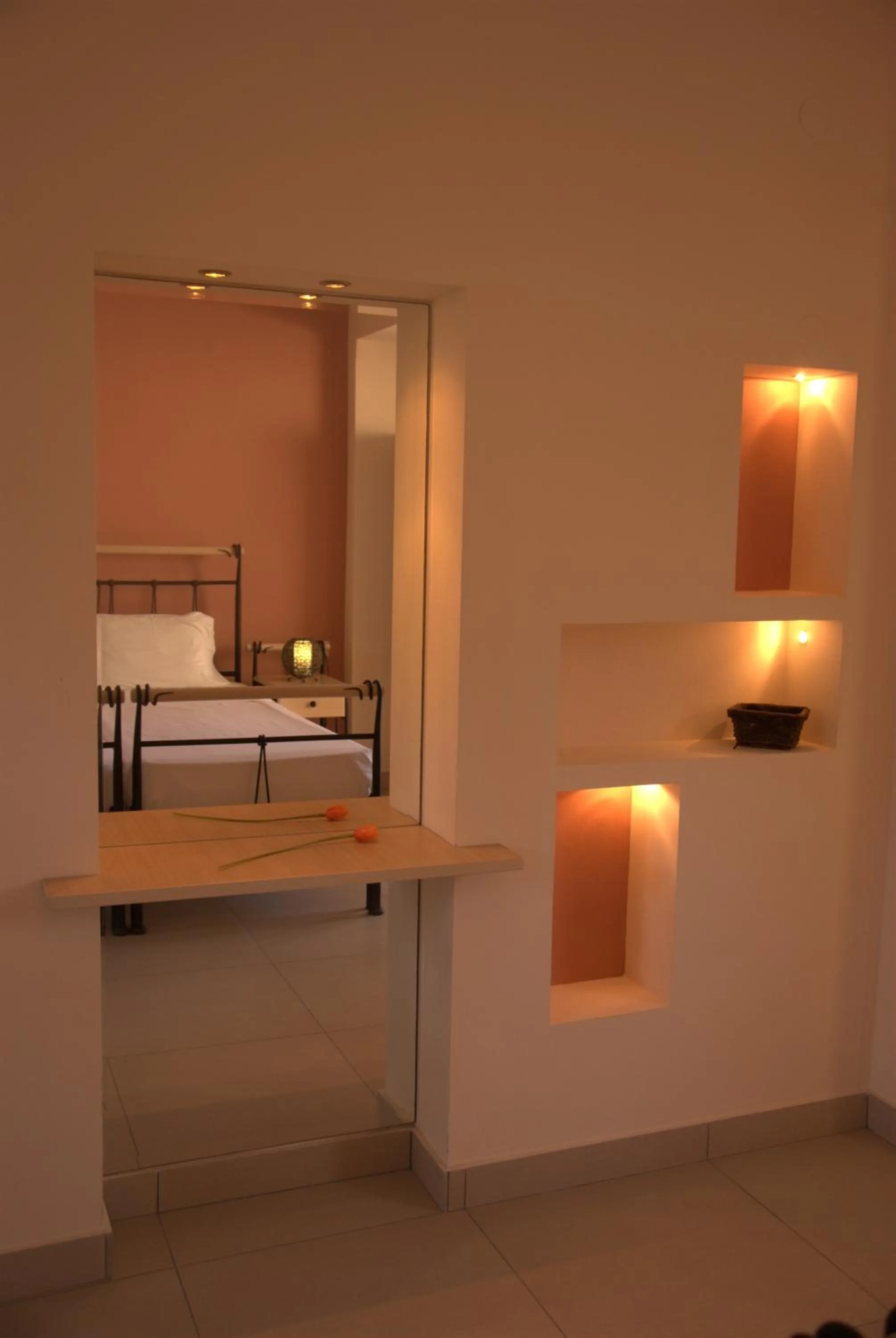 Decorative detail in Corfu Pearl