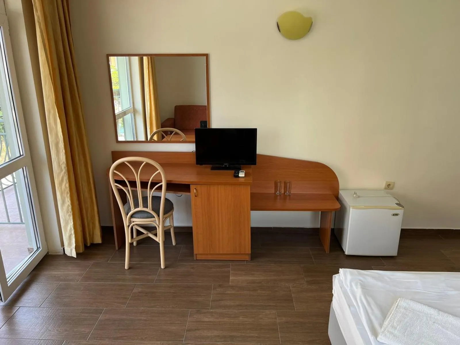 Photo of the whole room, Bed in Family Hotel Romantik