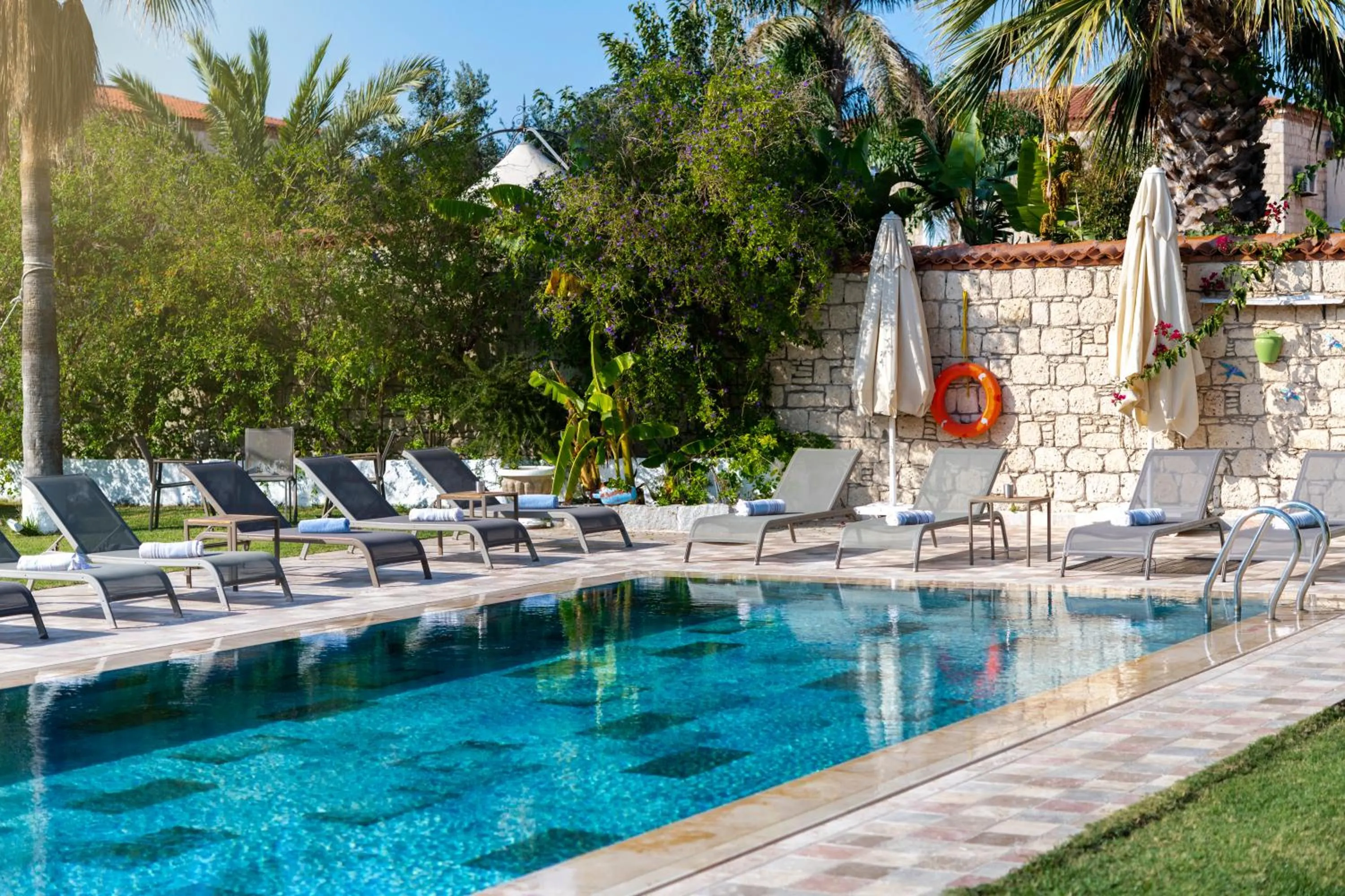 Swimming pool in Alacati Koclu Konagi Hotel