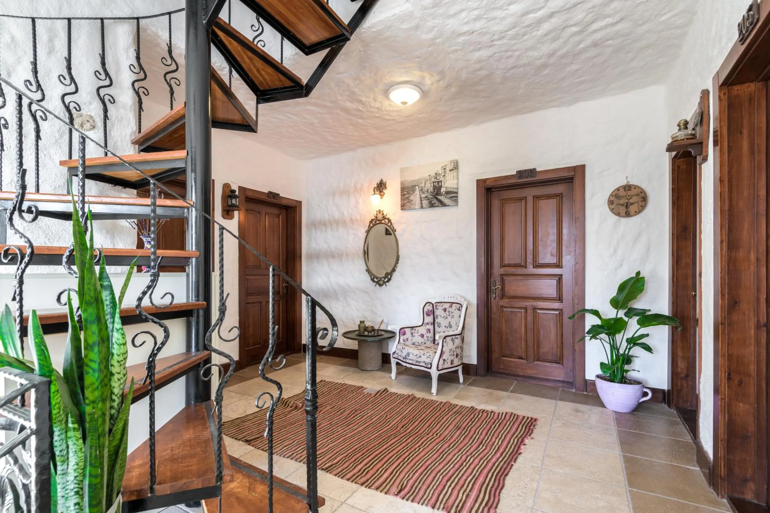 Property building in Alacati Koclu Konagi Hotel