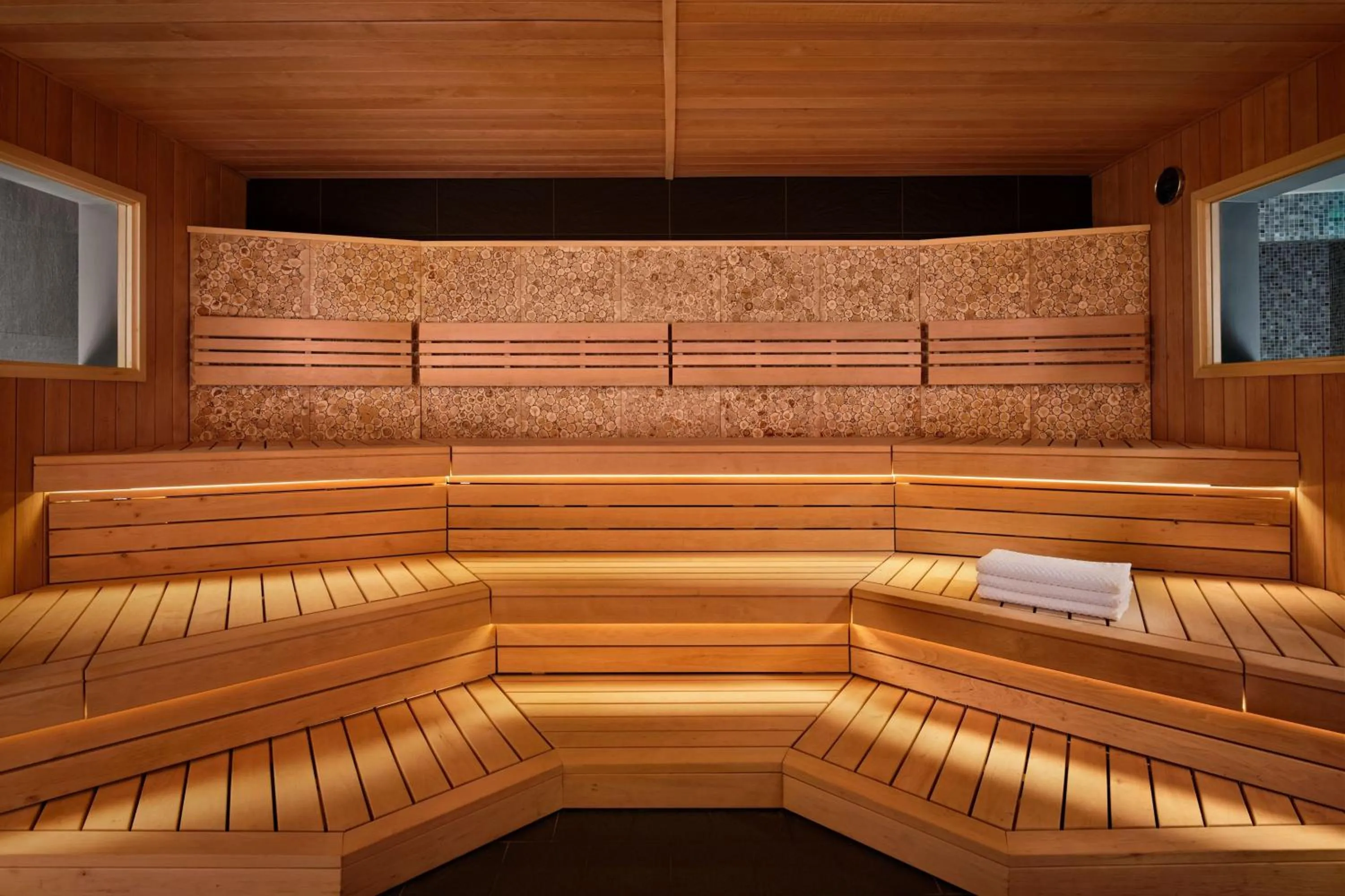 Spa and wellness centre/facilities in Sheraton Grand Hotel & Spa