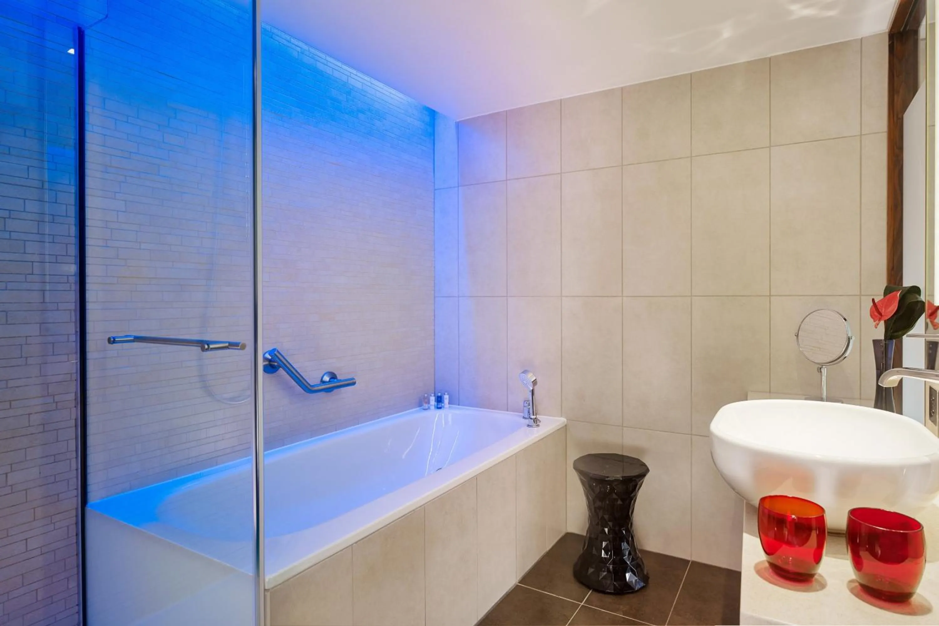 Bathroom in Sheraton Grand Hotel & Spa