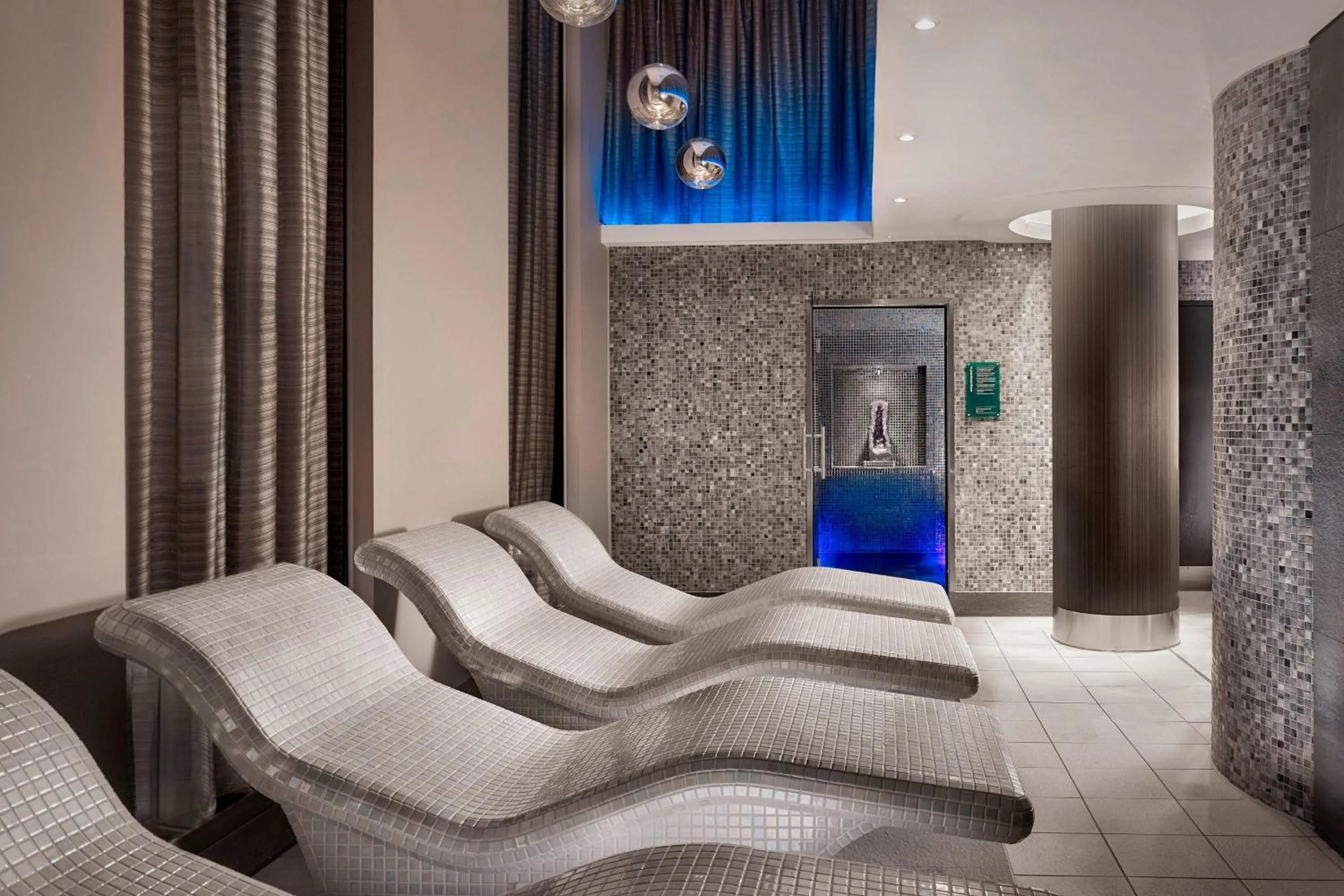 Spa and wellness centre/facilities in Sheraton Grand Hotel & Spa