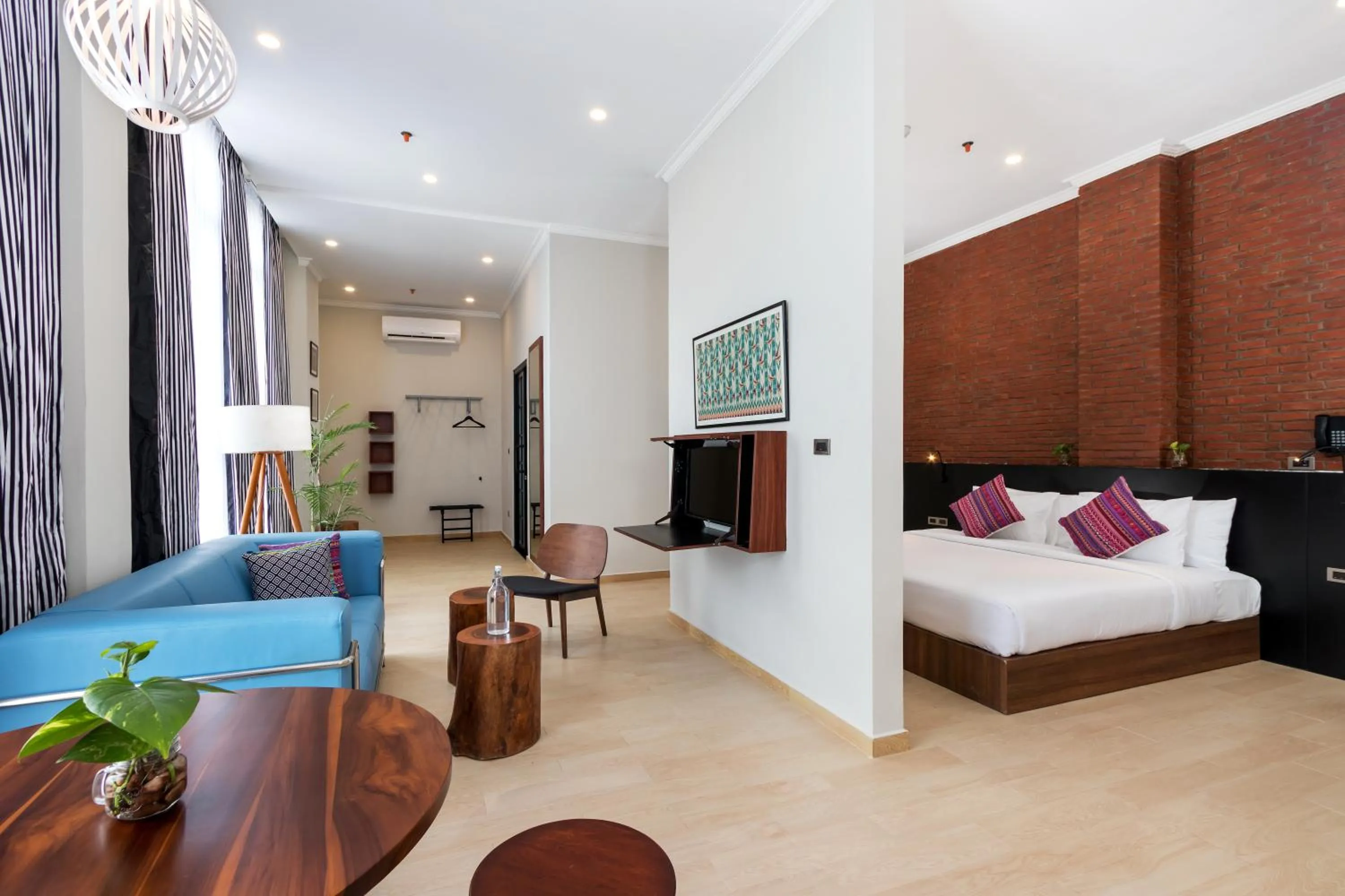 Photo of the whole room, Bed in S Loft Manado