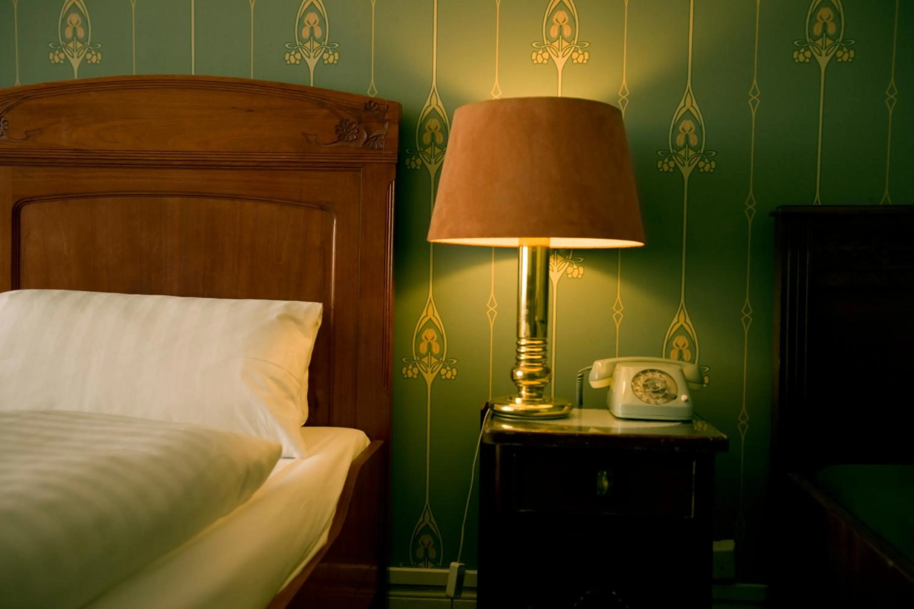 Photo of the whole room, Bed in Hotel-Pension Funk am Kurfürstendamm