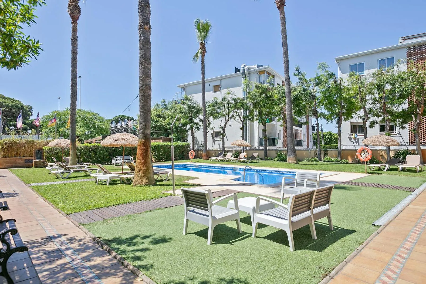 Garden in Apartamentos Velor