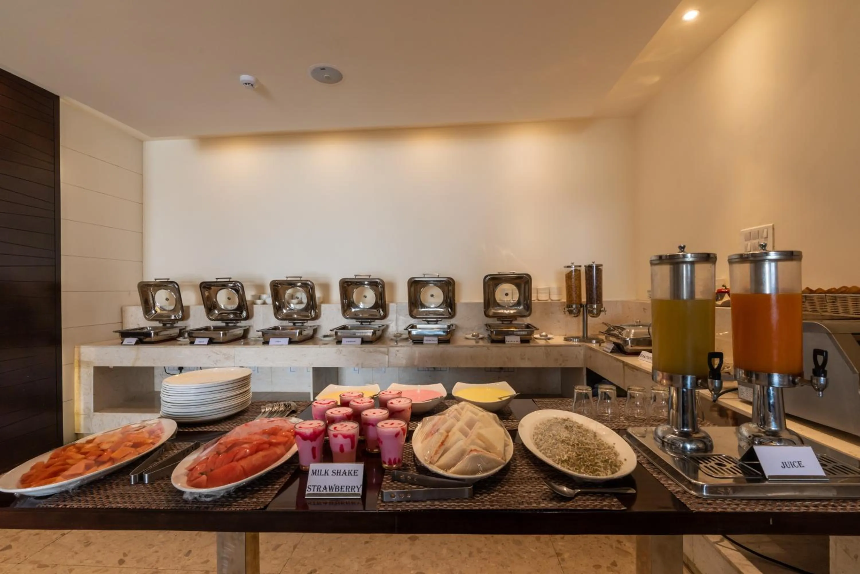 Breakfast in Cygnett Lite