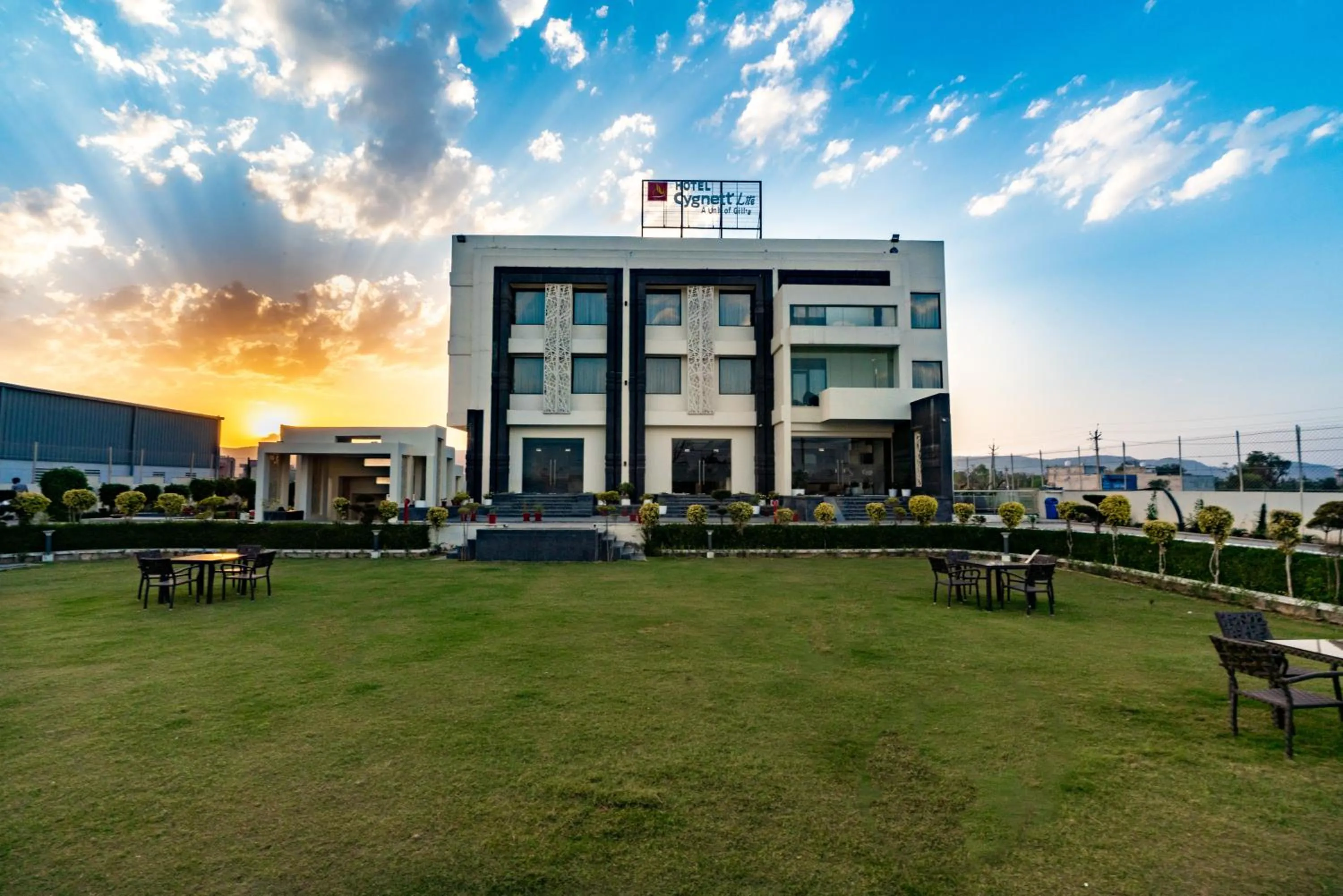 Property building in Cygnett Lite