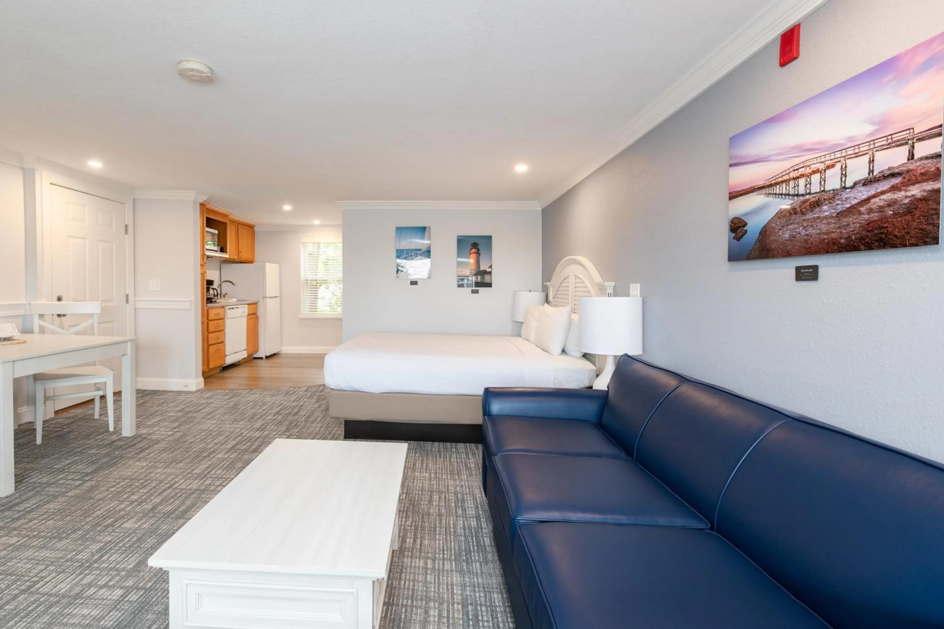 InnSeason Resorts HarborWalk