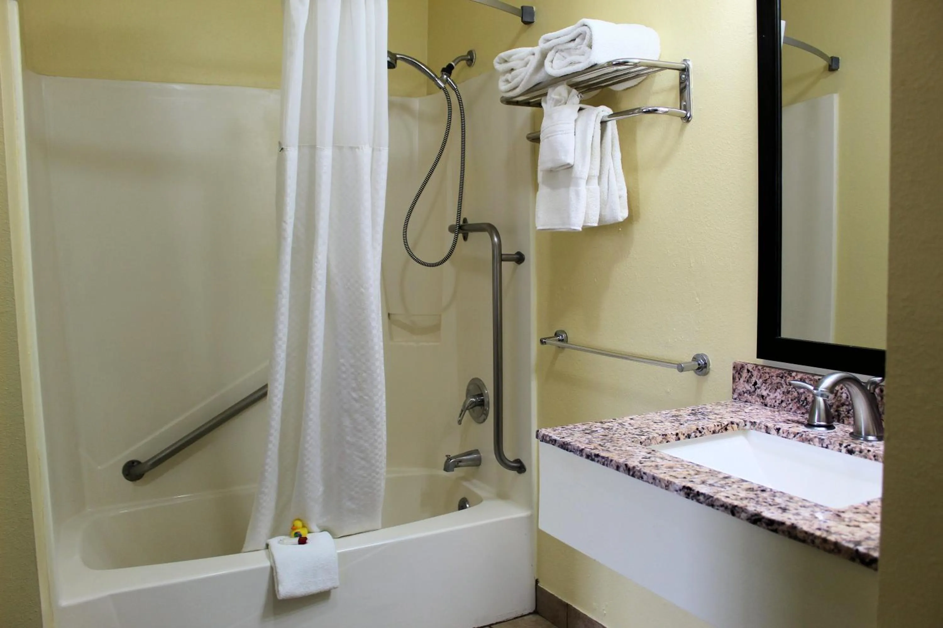 Bathroom in Days Inn & Suites by Wyndham Gunnison