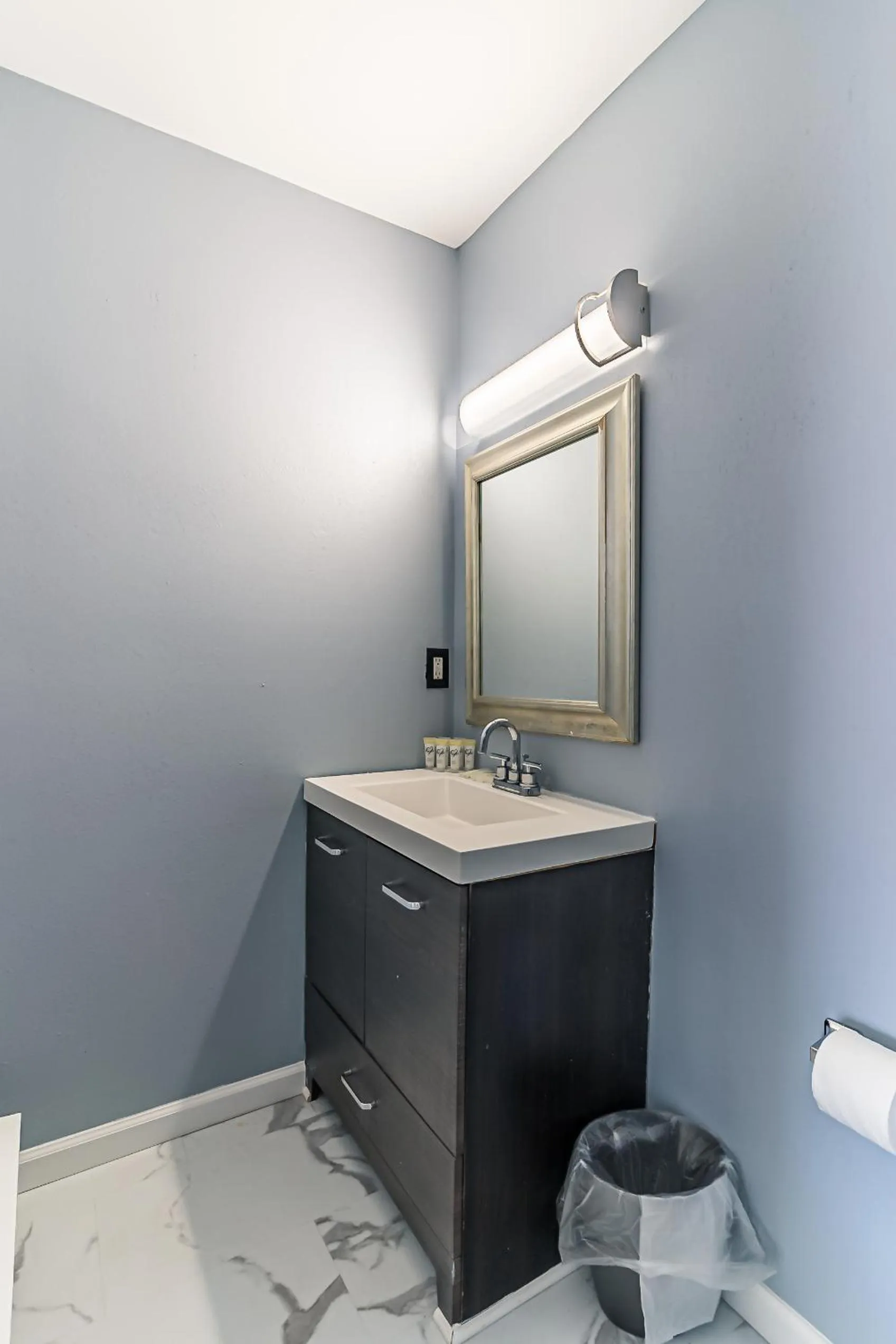 Boardwalk Hotel Charlee & Apartments Beach Hotel Oceanfront