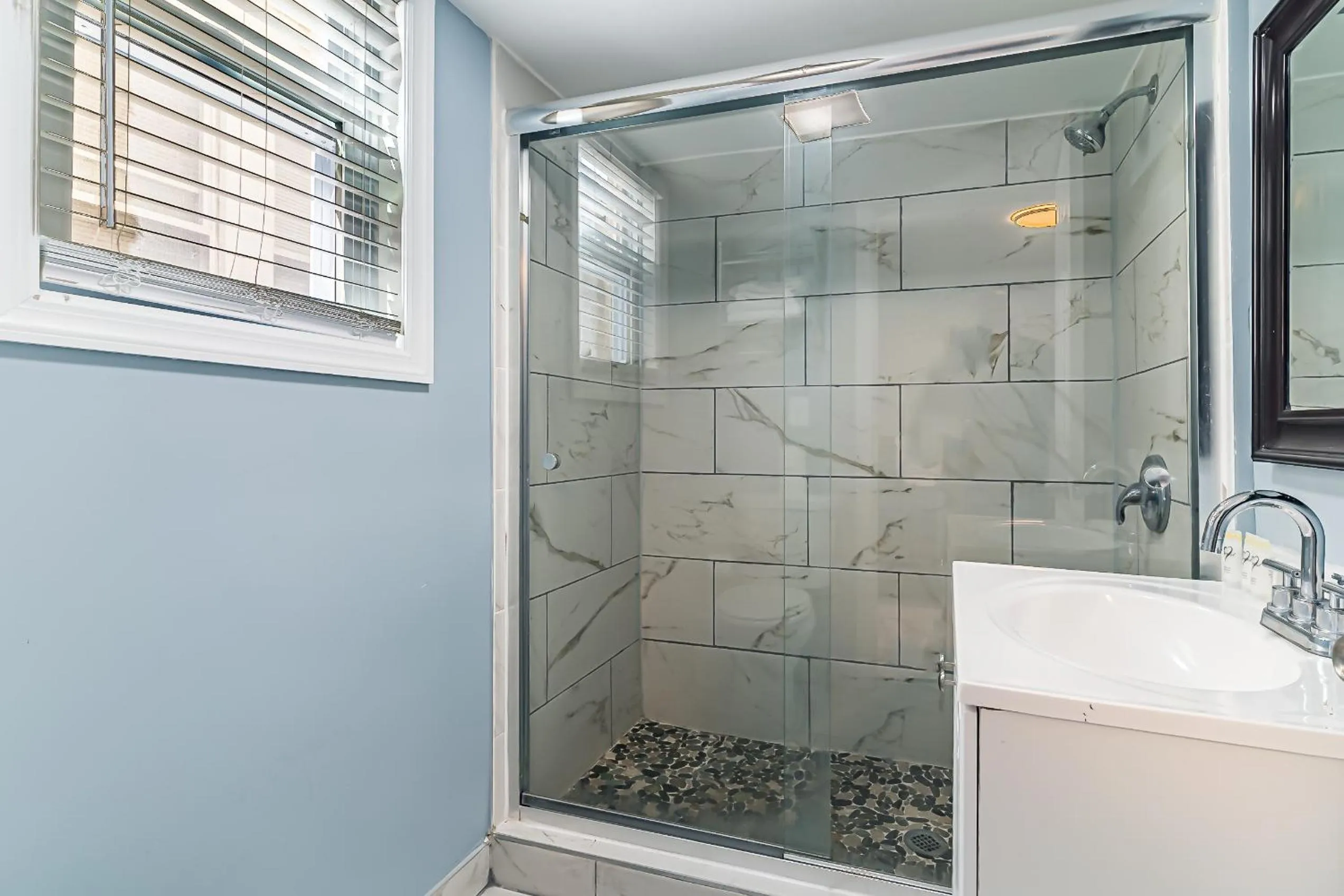 Boardwalk Hotel Charlee & Apartments Beach Hotel Oceanfront