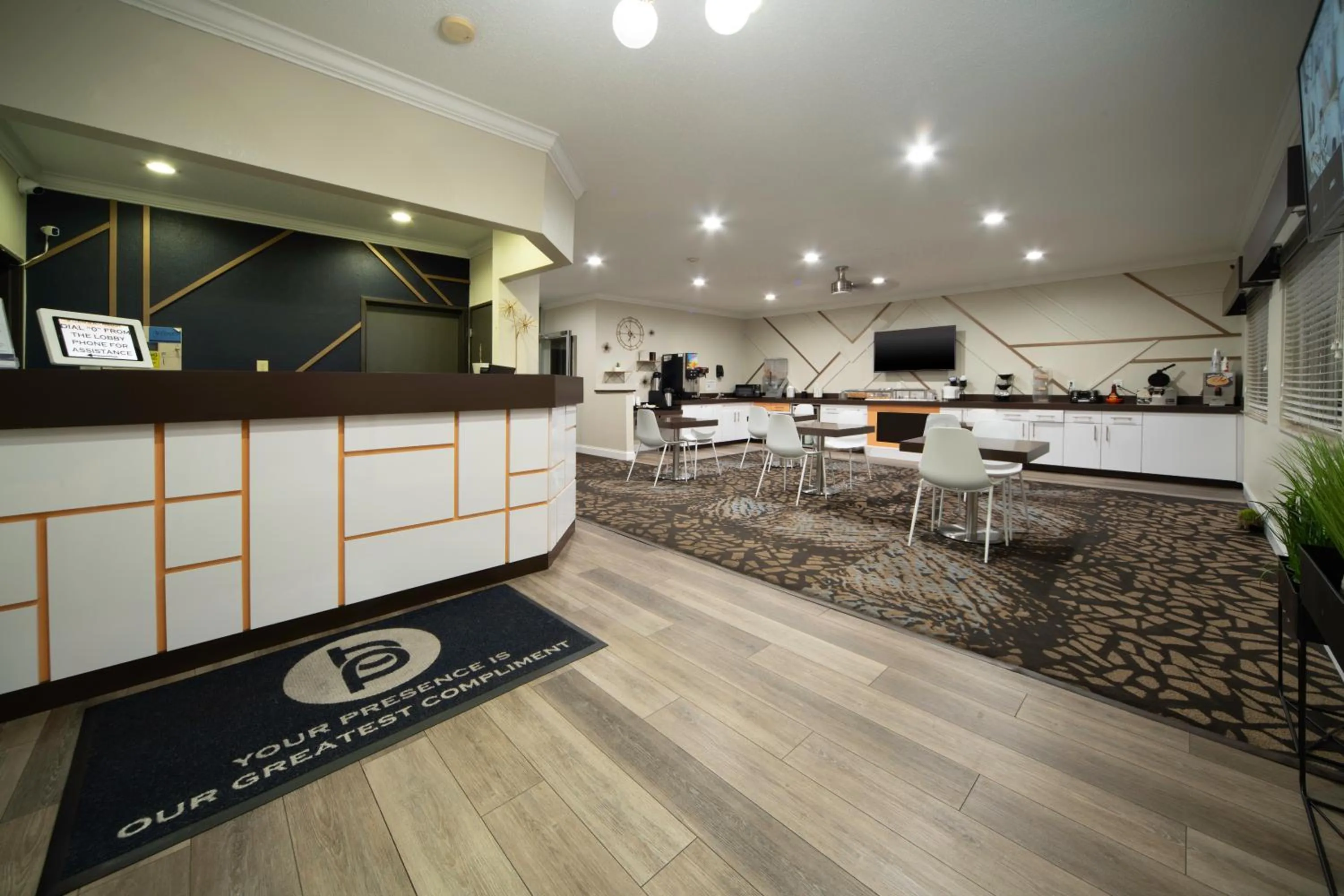 Lobby or reception in BridgePointe Advantage by BPhotels