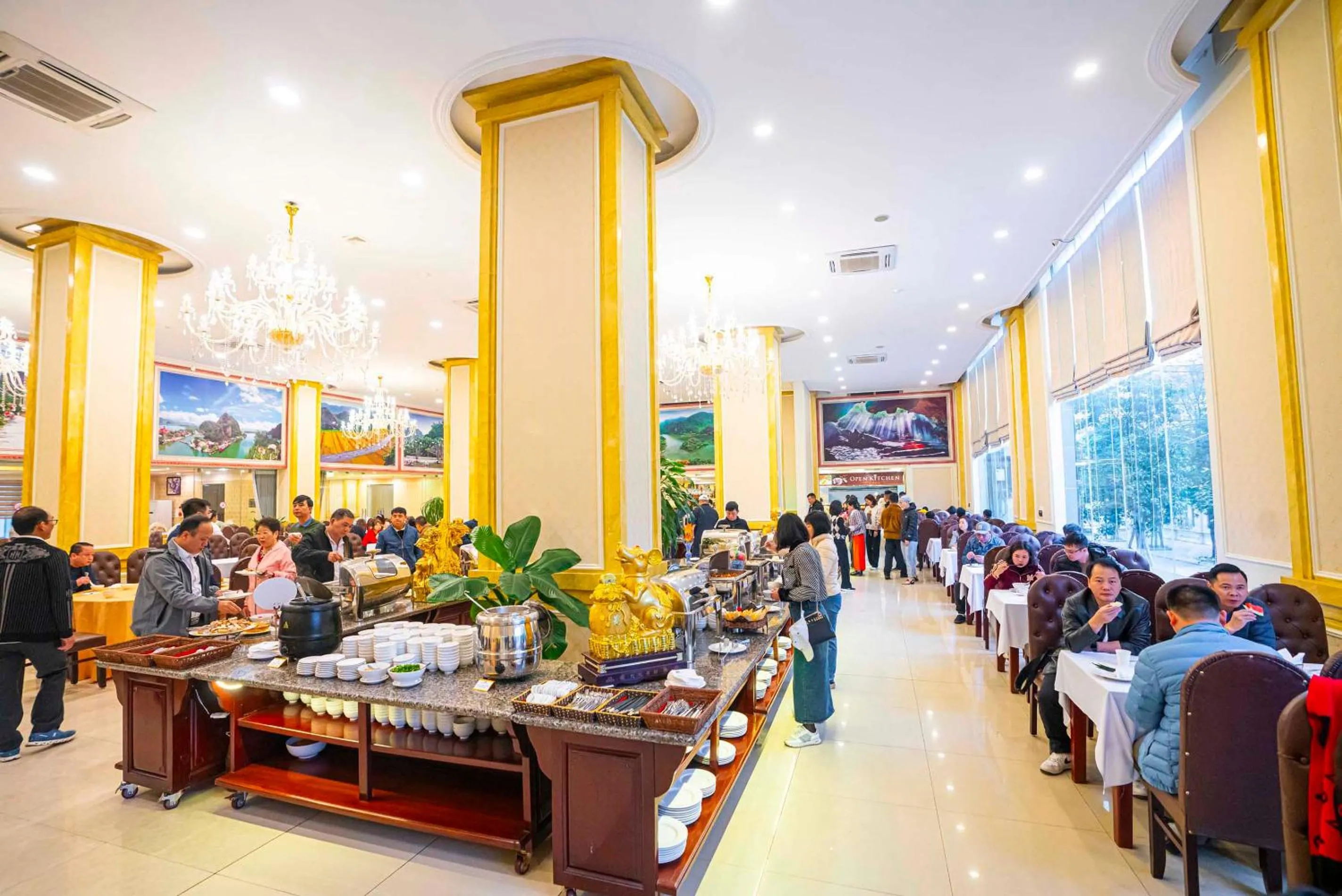 Breakfast in Hoang Son Peace Hotel