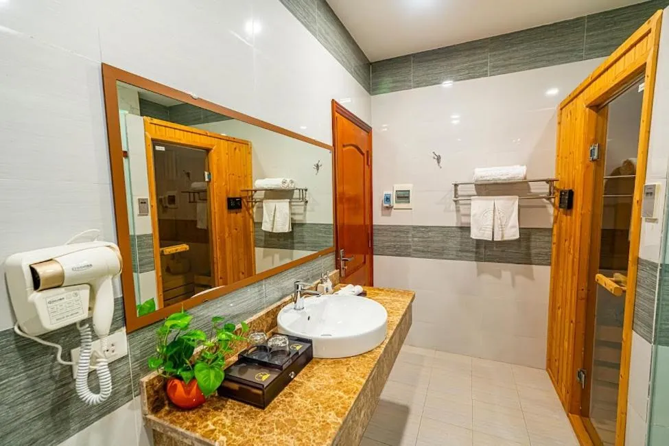 Hoang Son Peace Hotel