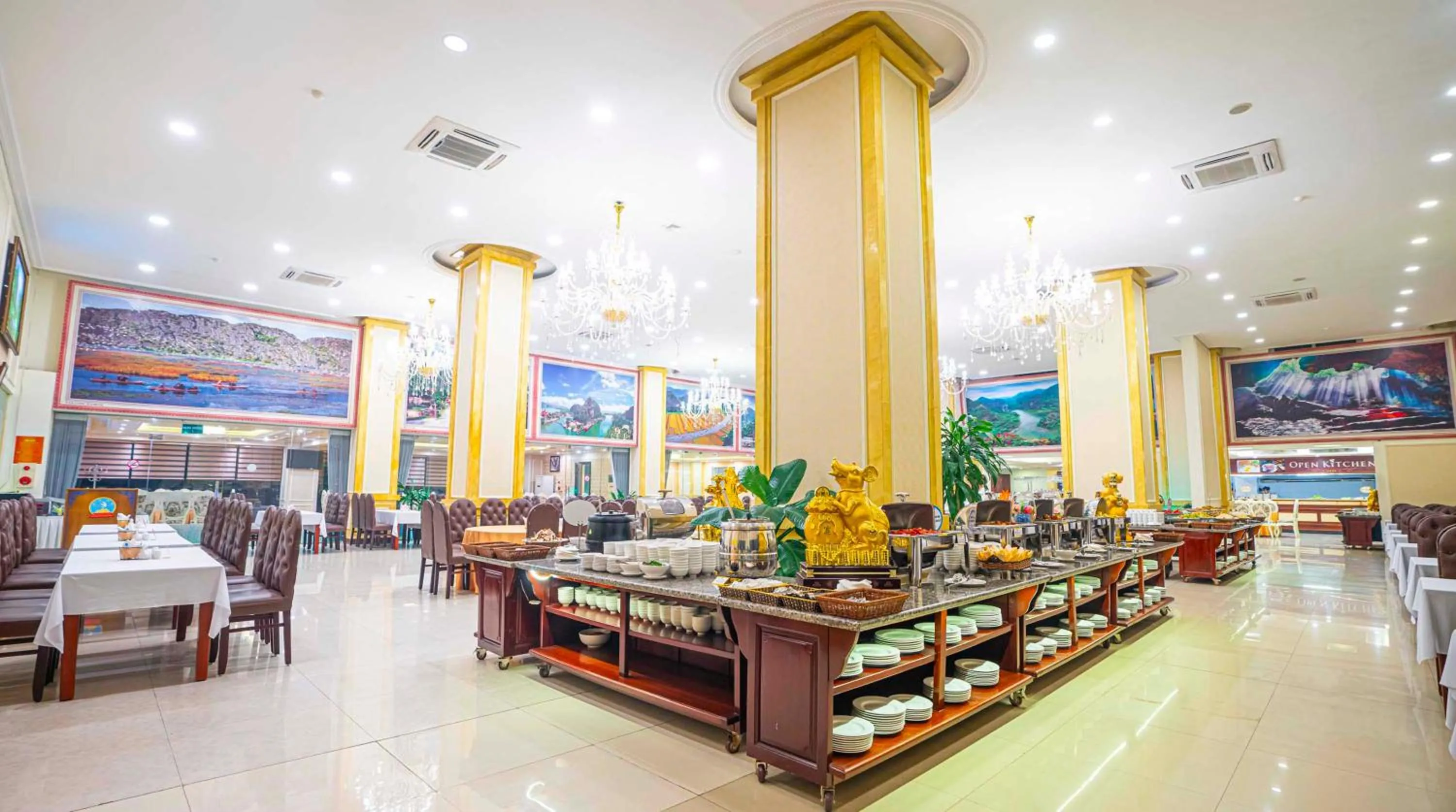 Breakfast in Hoang Son Peace Hotel