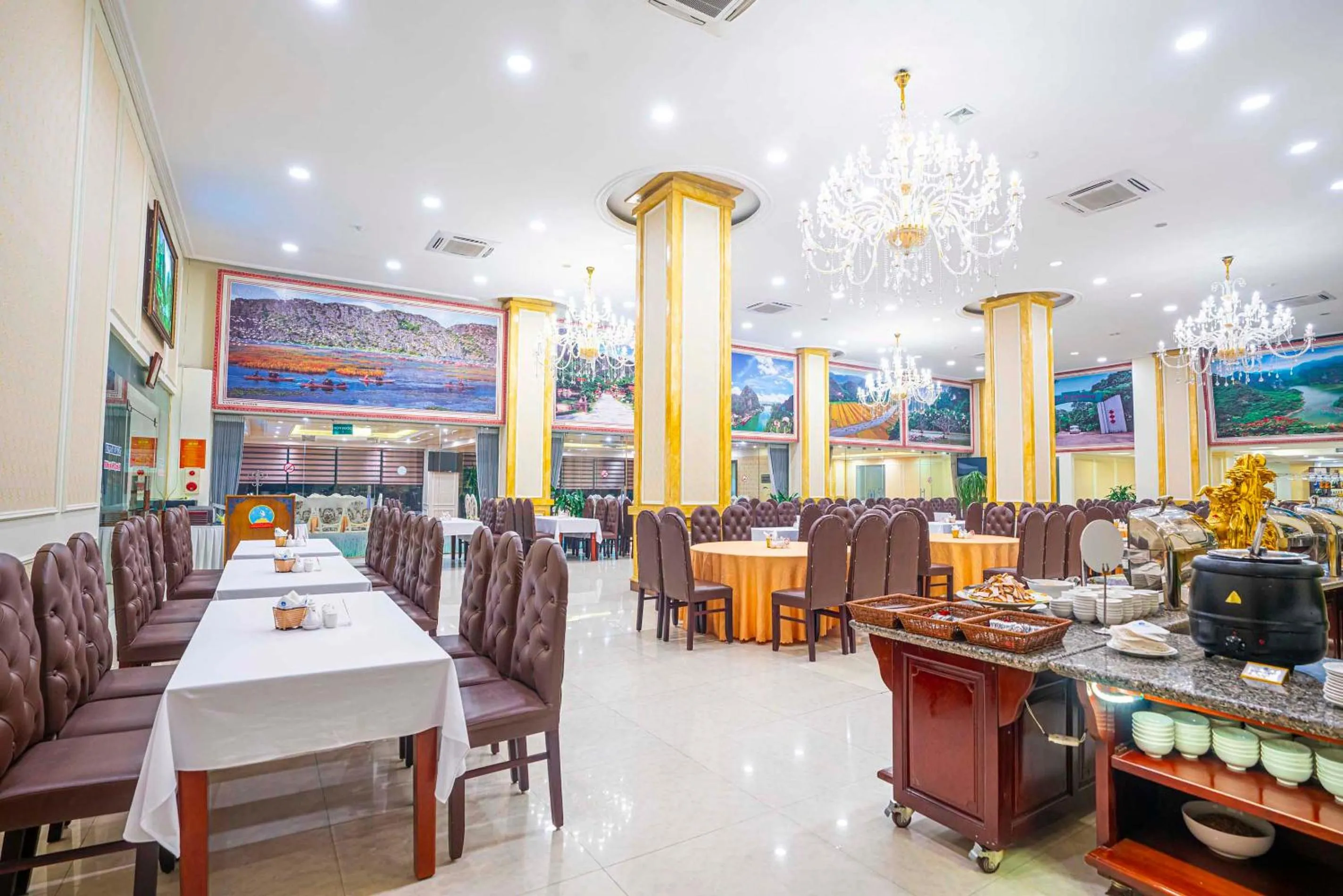 Breakfast in Hoang Son Peace Hotel