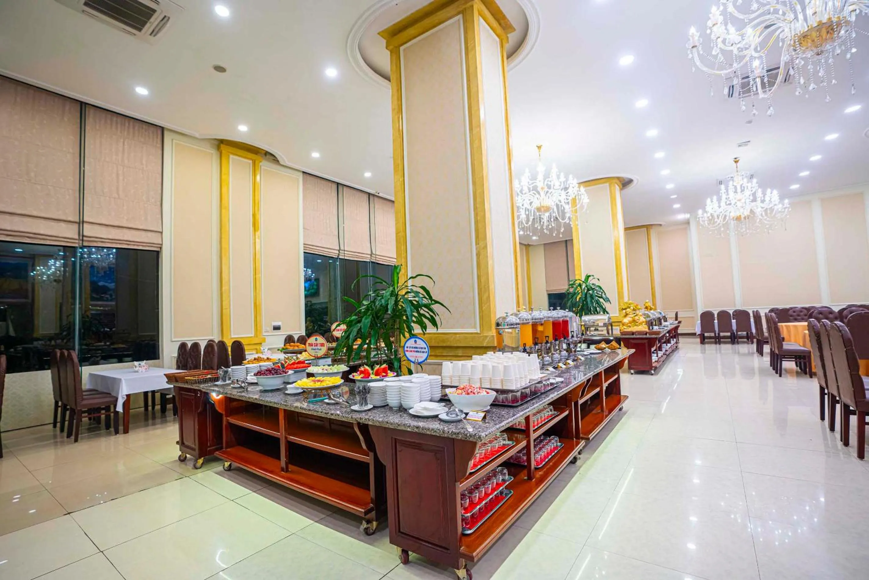 Breakfast in Hoang Son Peace Hotel