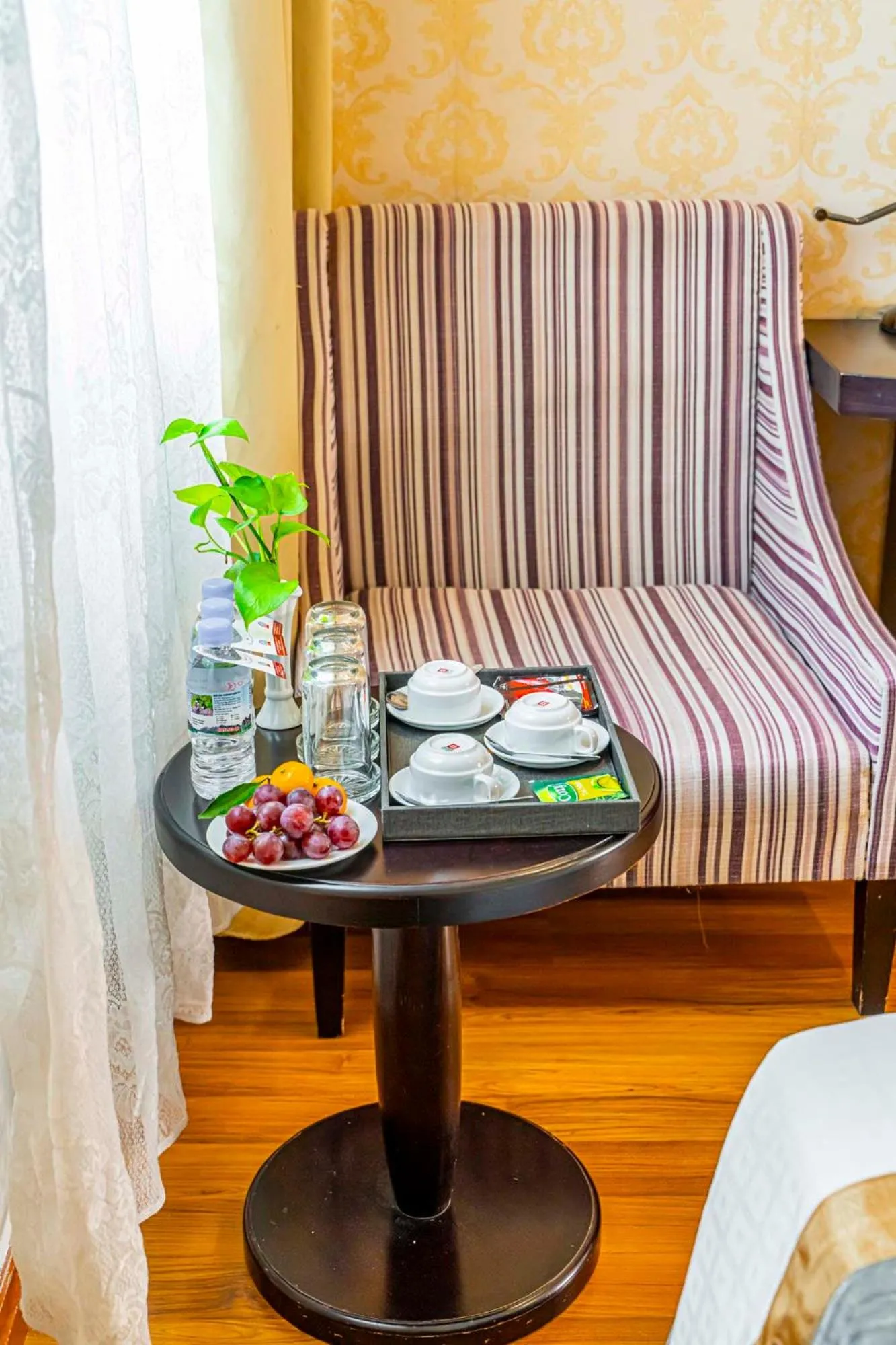 Food and drinks in Hoang Son Peace Hotel