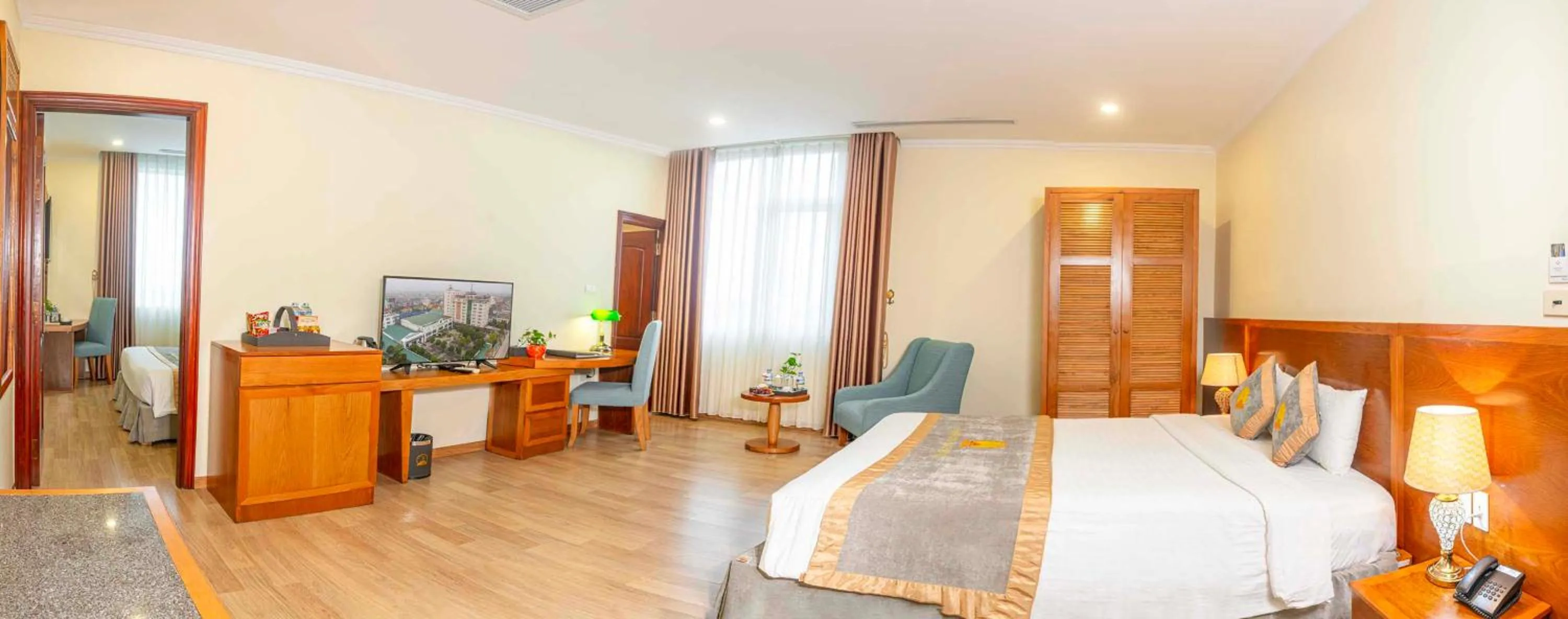 Bedroom, Bed in Hoang Son Peace Hotel